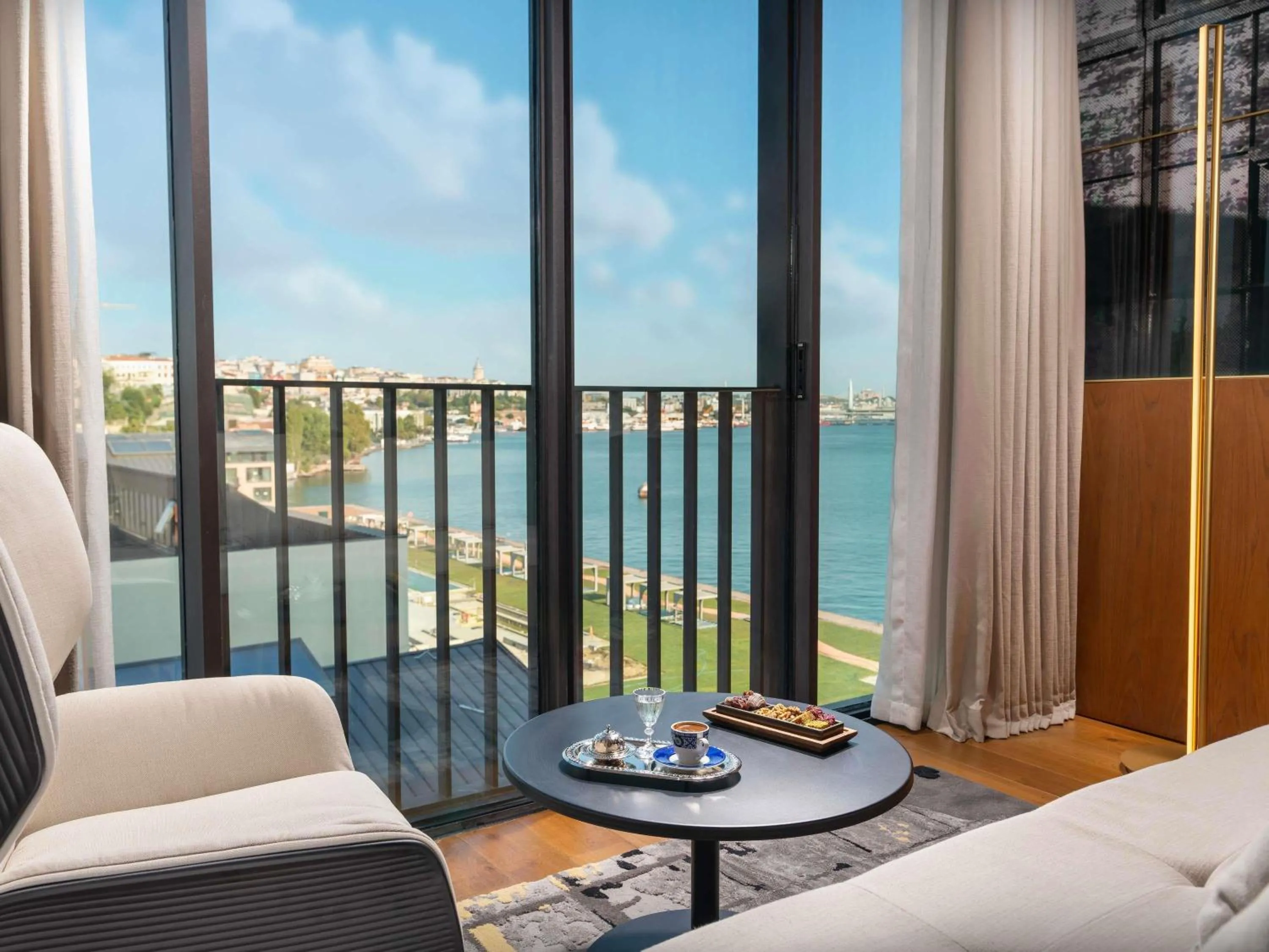 Bedroom in Rixos Tersane Istanbul