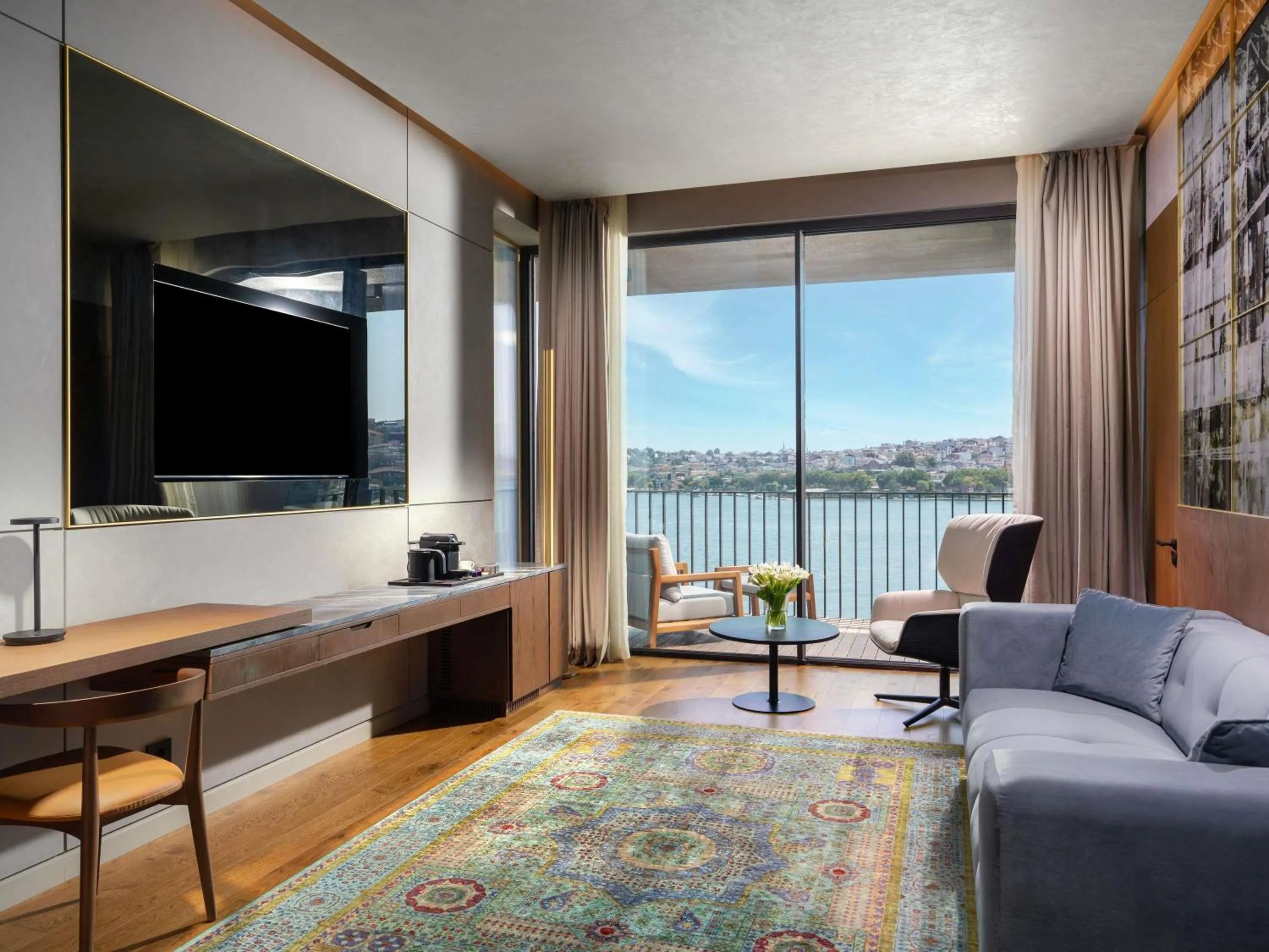 Bedroom in Rixos Tersane Istanbul