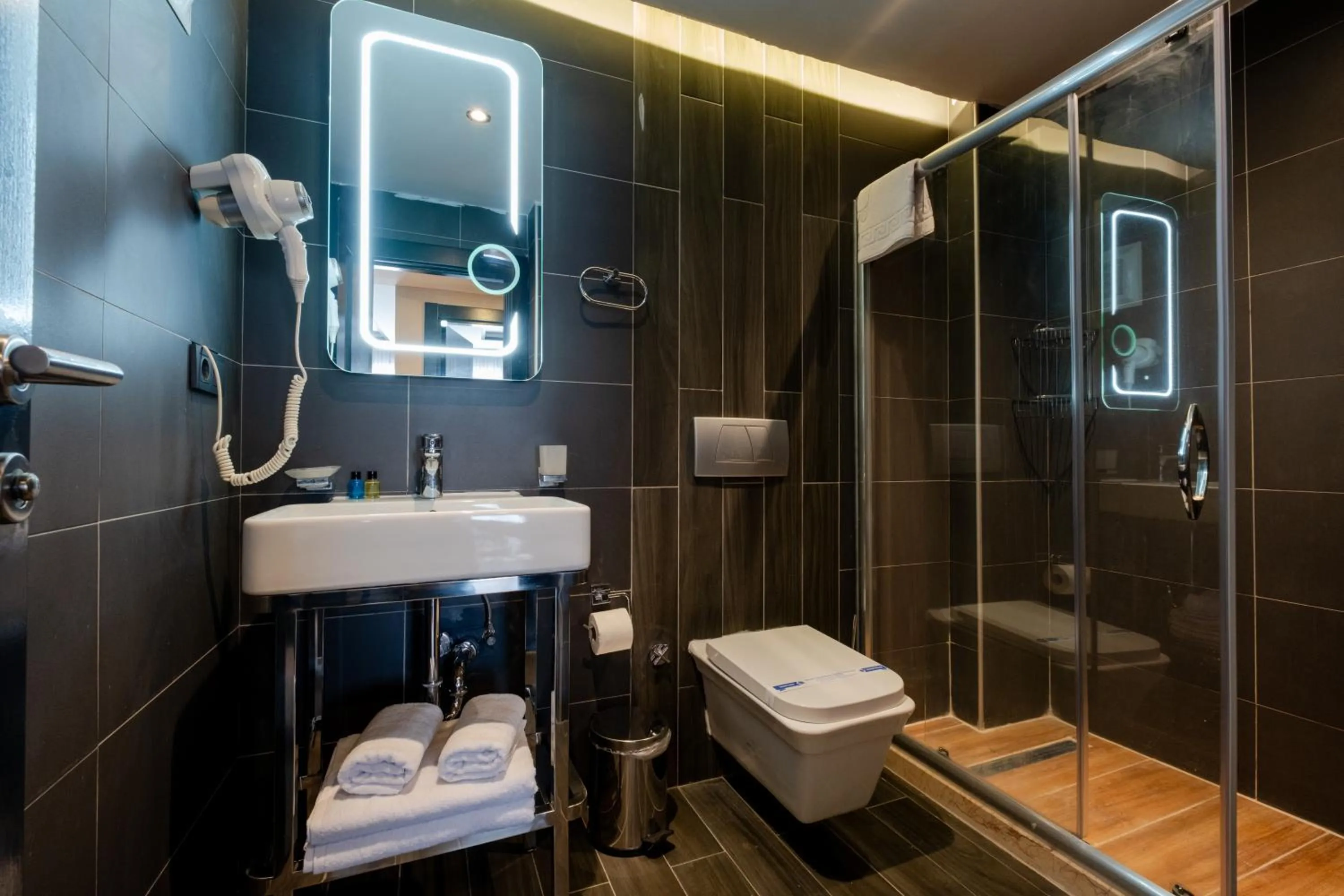 Bathroom in The Row Suites Taksim