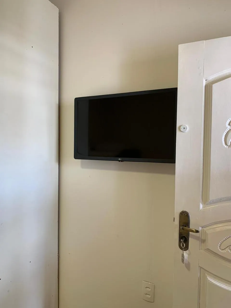 TV and multimedia in Pousada Perola da Praia