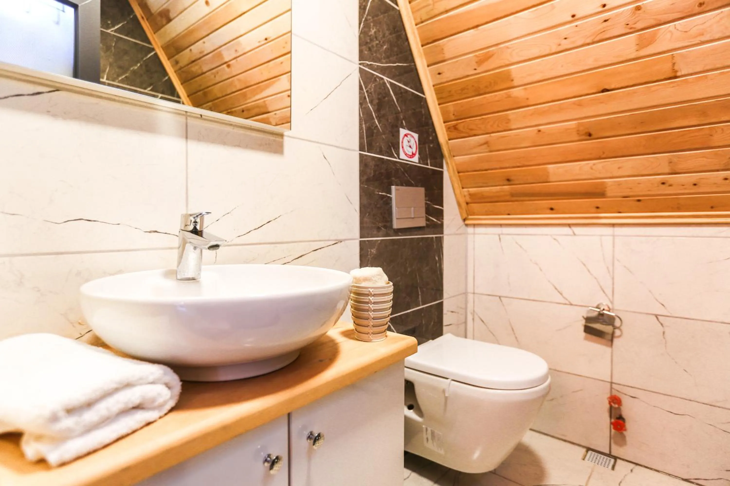 Shower in Kandybos Eco Farm Village