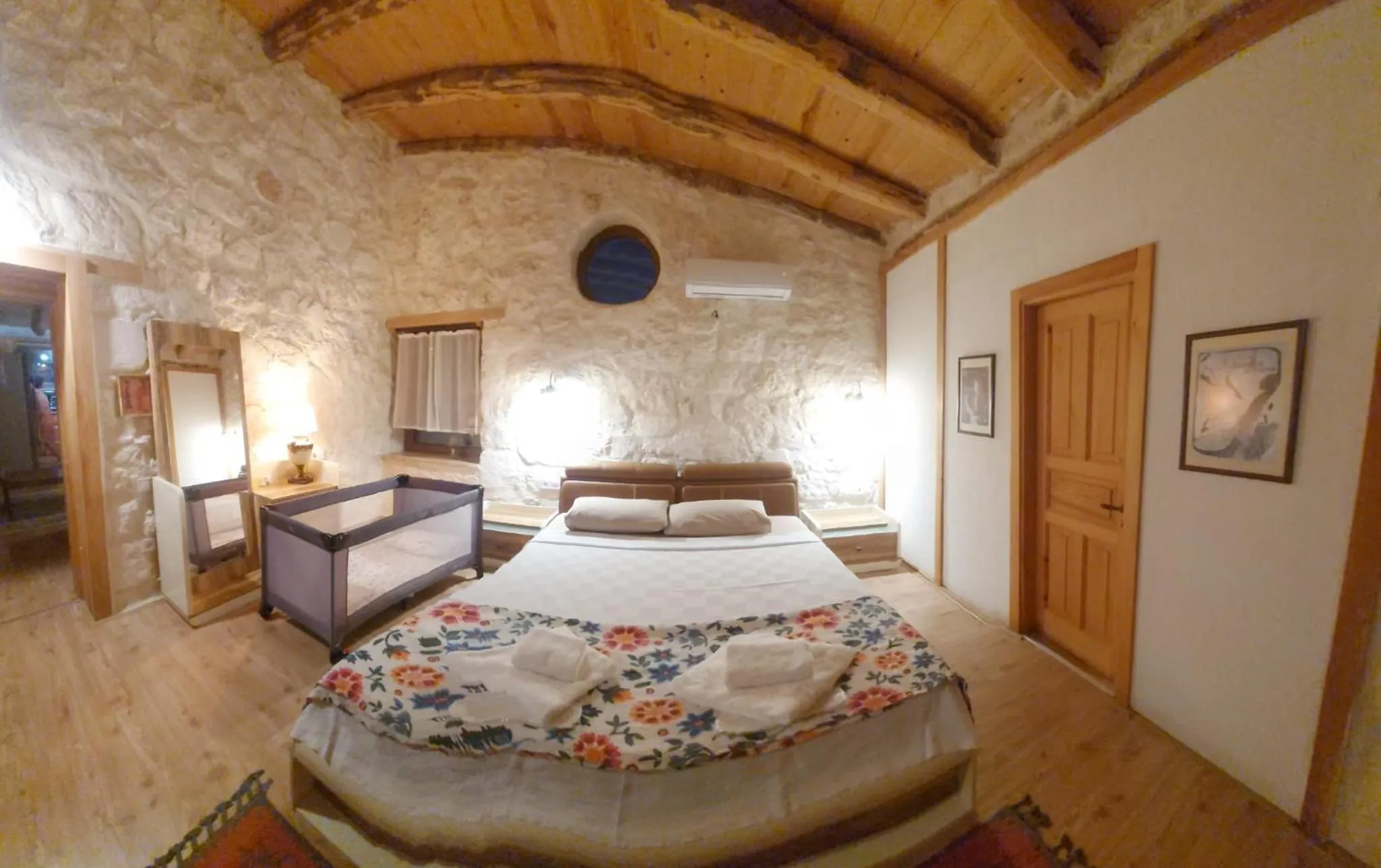 Kandybos Eco Farm Village