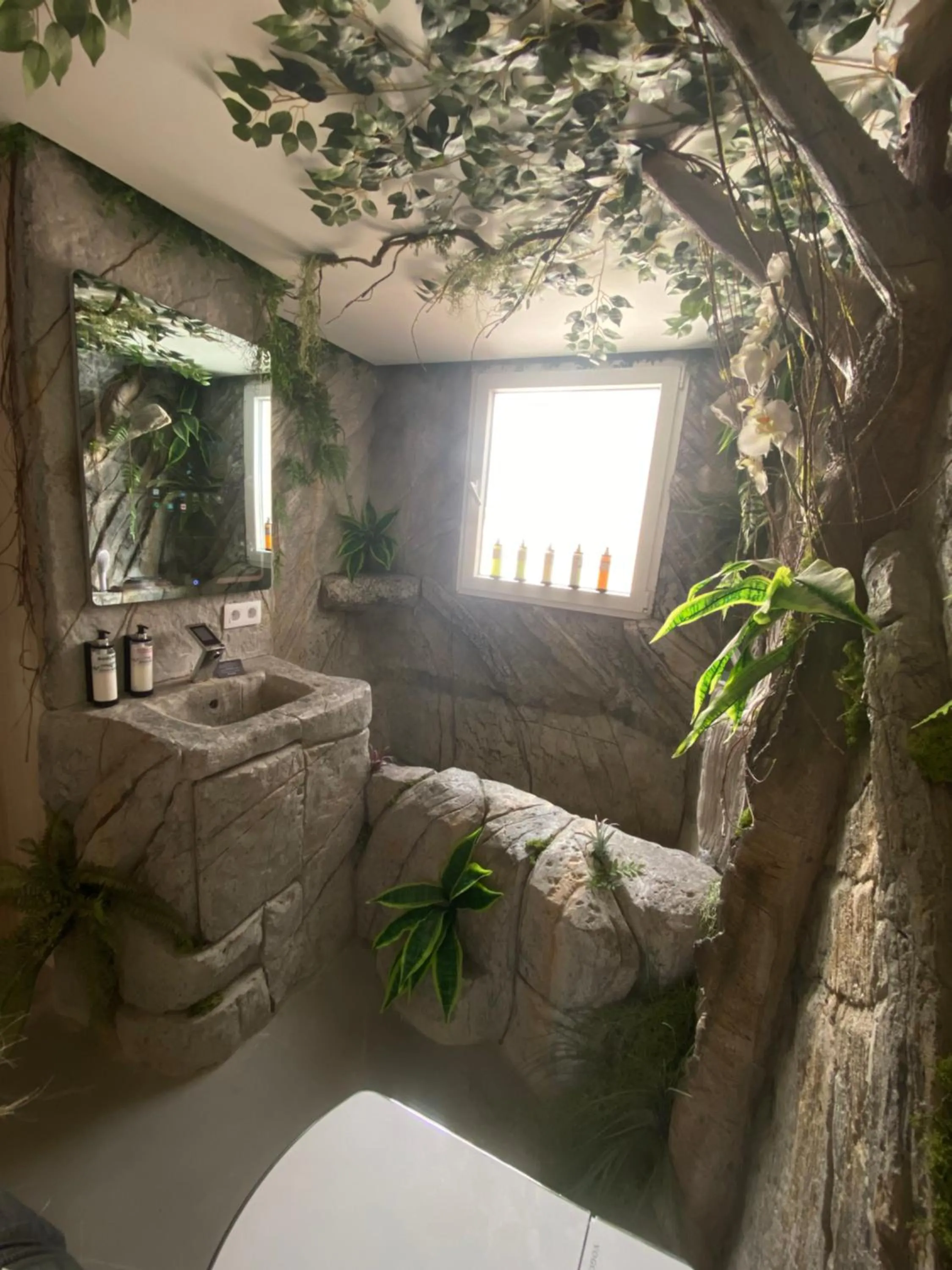 Bathroom in Futurotel Spa Garden