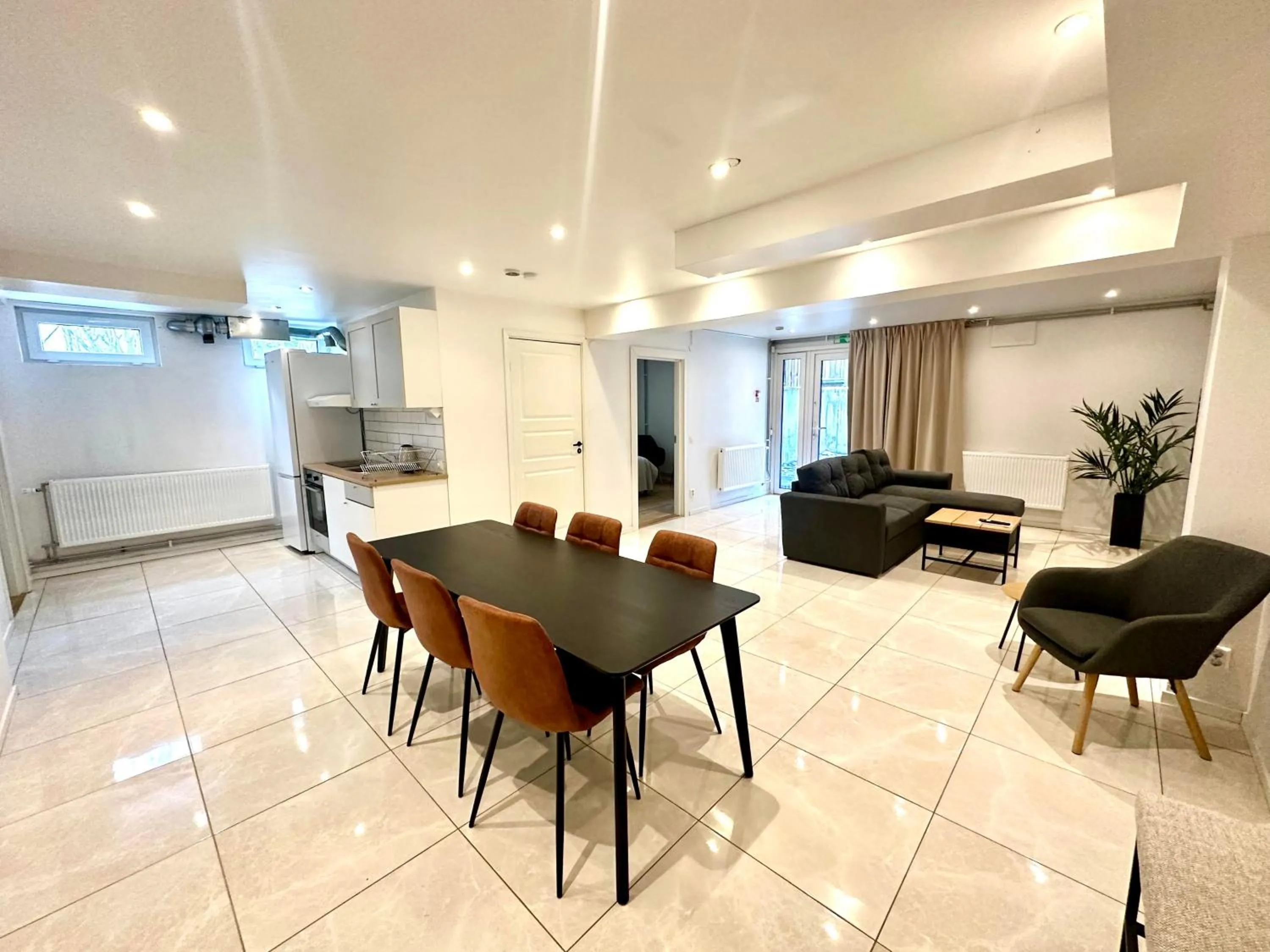 Kitchen or kitchenette in Edsviken Hotell AB