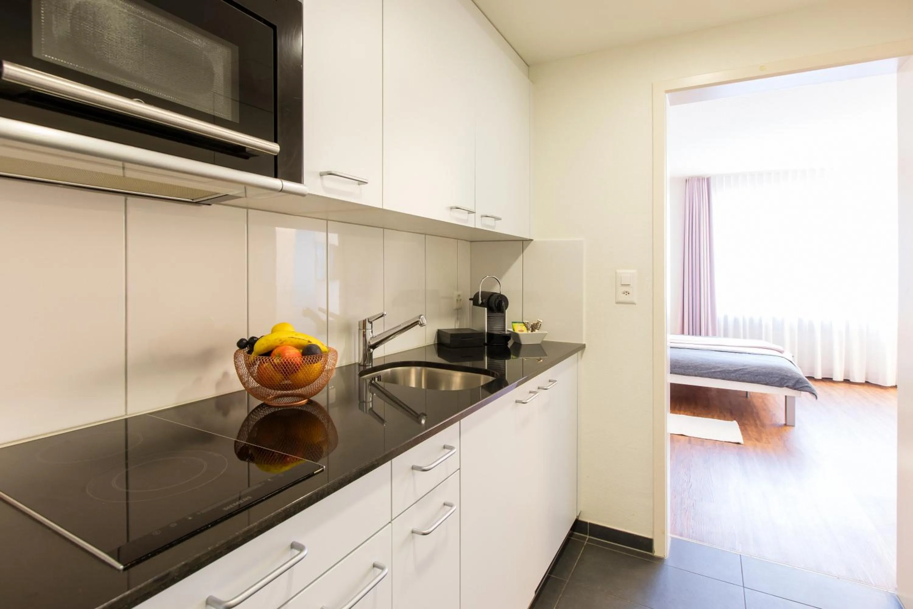 Kitchen or kitchenette in Apartmenthaus zum Trillen Basel City Center