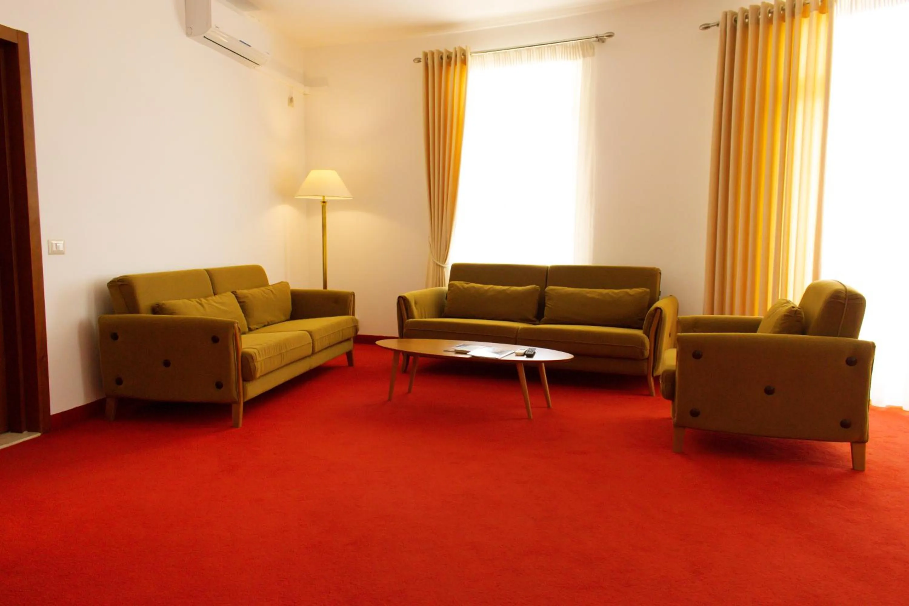 Seating area in Chateau Linza Resort