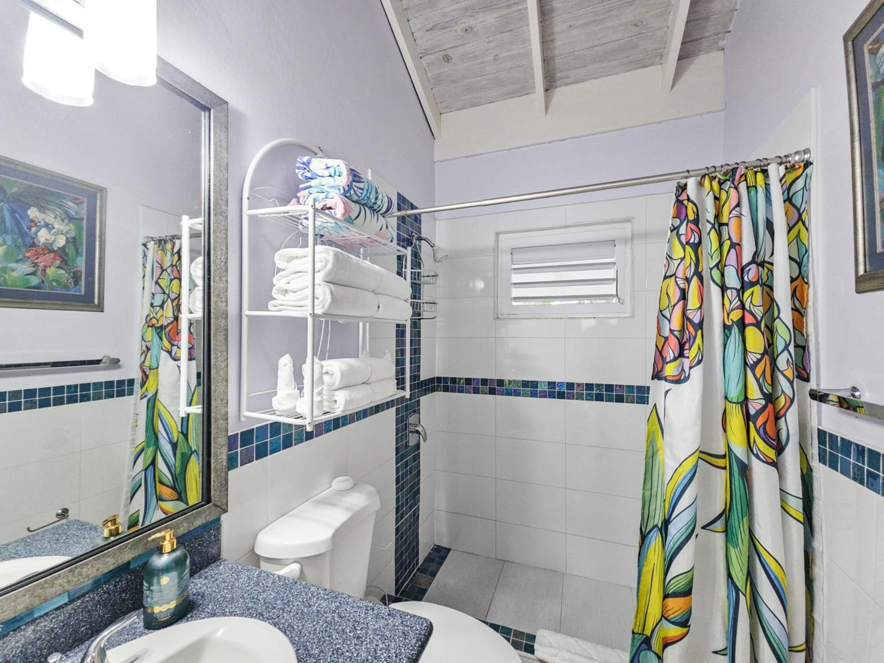 Bathroom in Chrisanns Paradise Suite by the Ocean - Apt#9