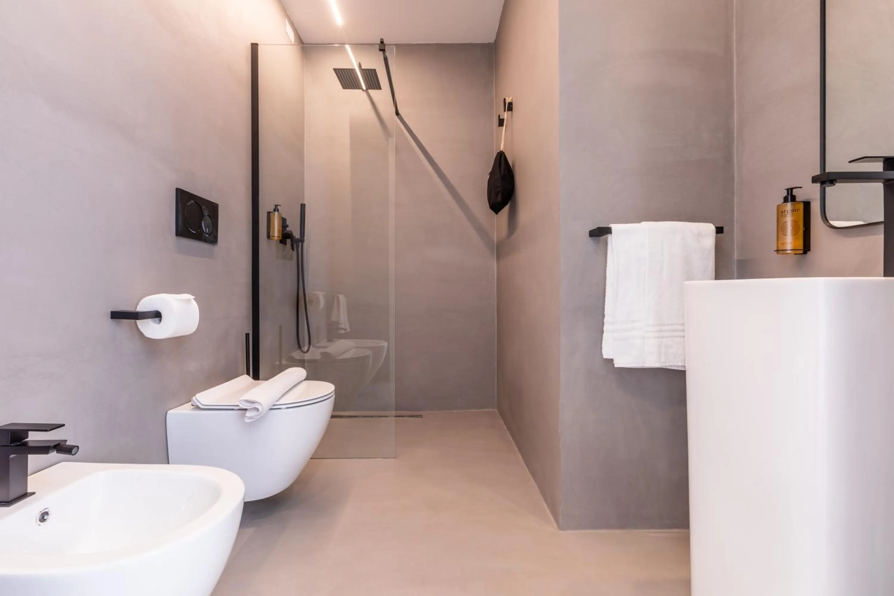 Bathroom in Veneto Suite Roma