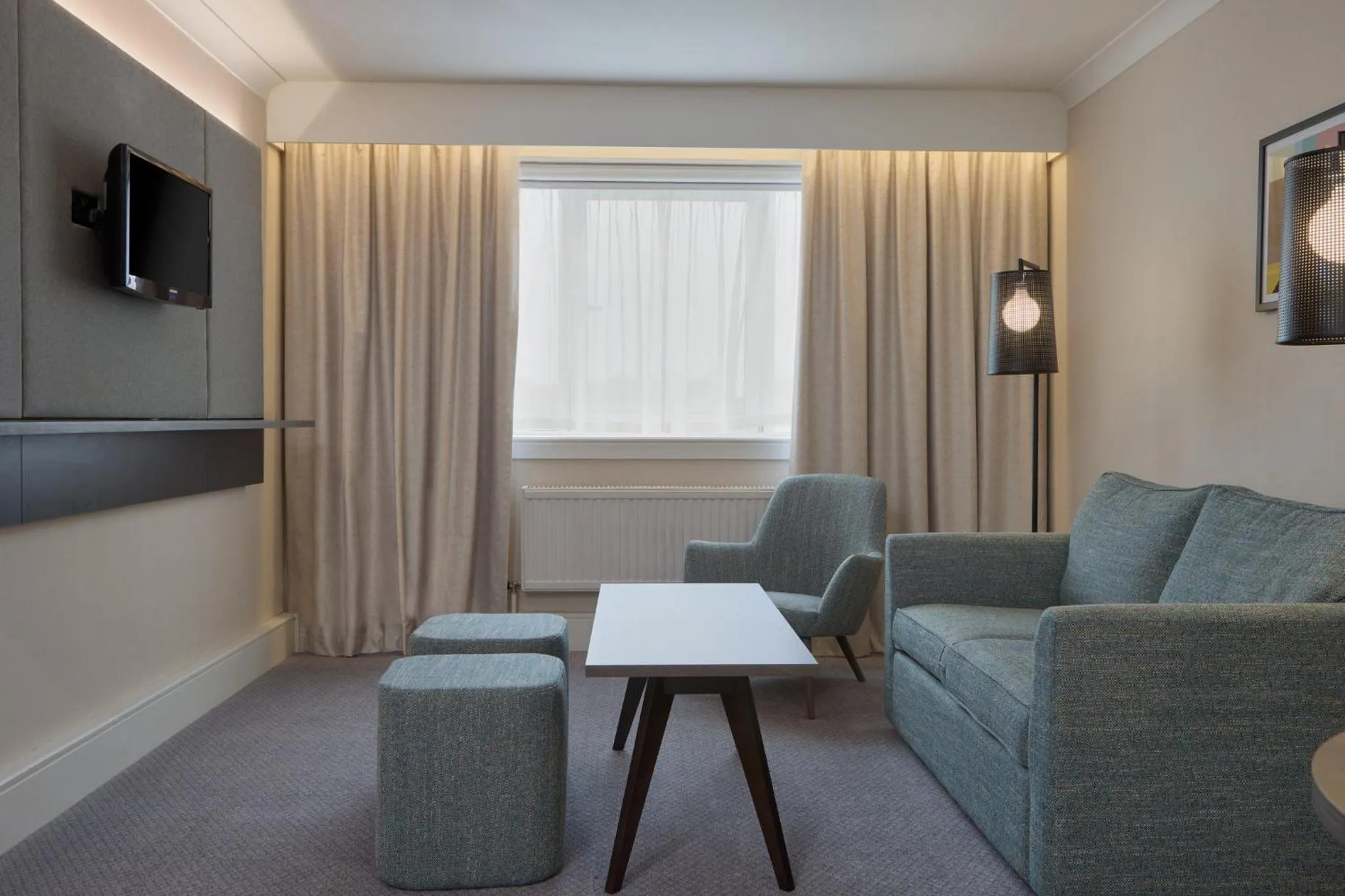 Photo of the whole room in Holiday Inn Bolton Centre by IHG