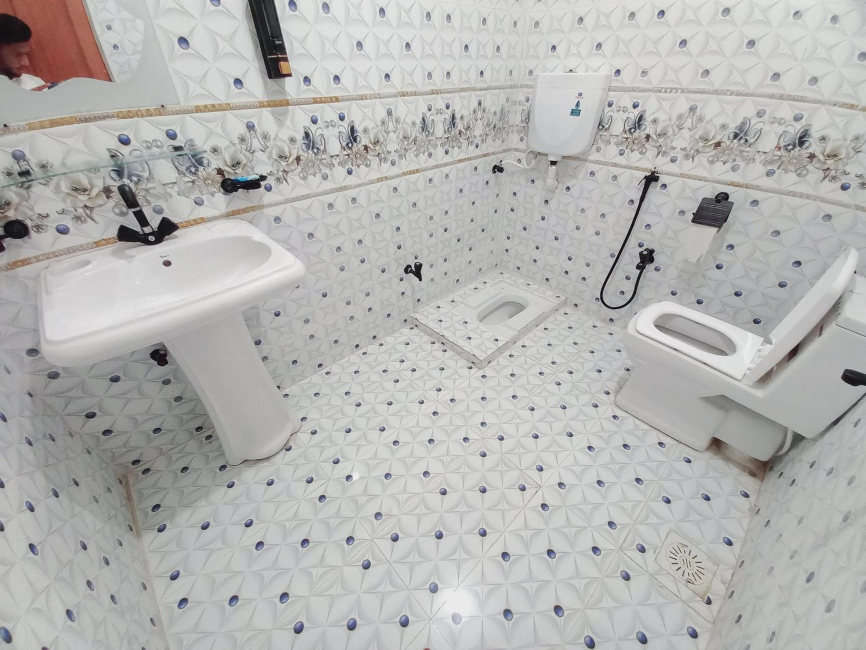 Rose Palace Guest House