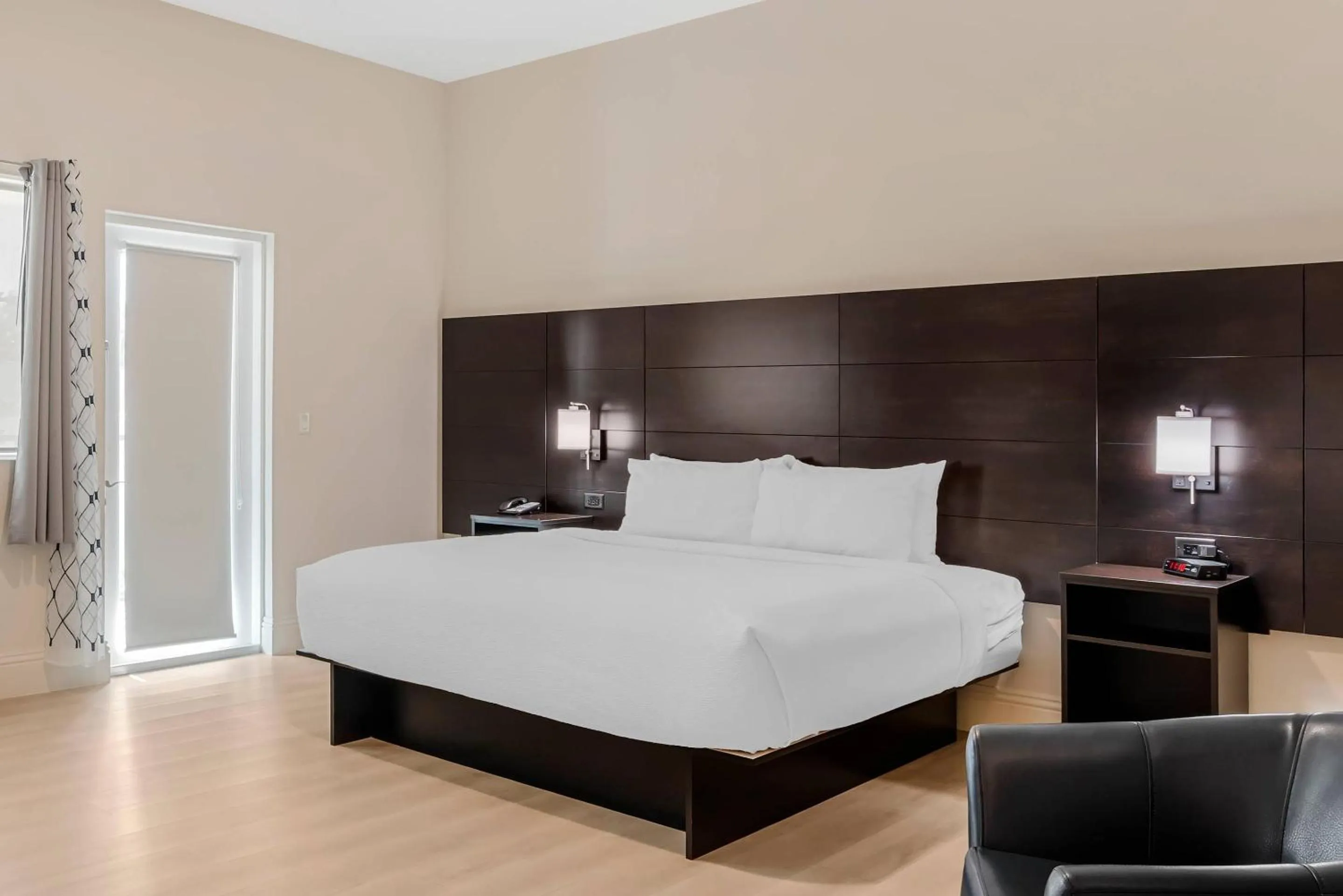 Bedroom, Bed in Grant Street Inn, an Ascend Collection Hotel