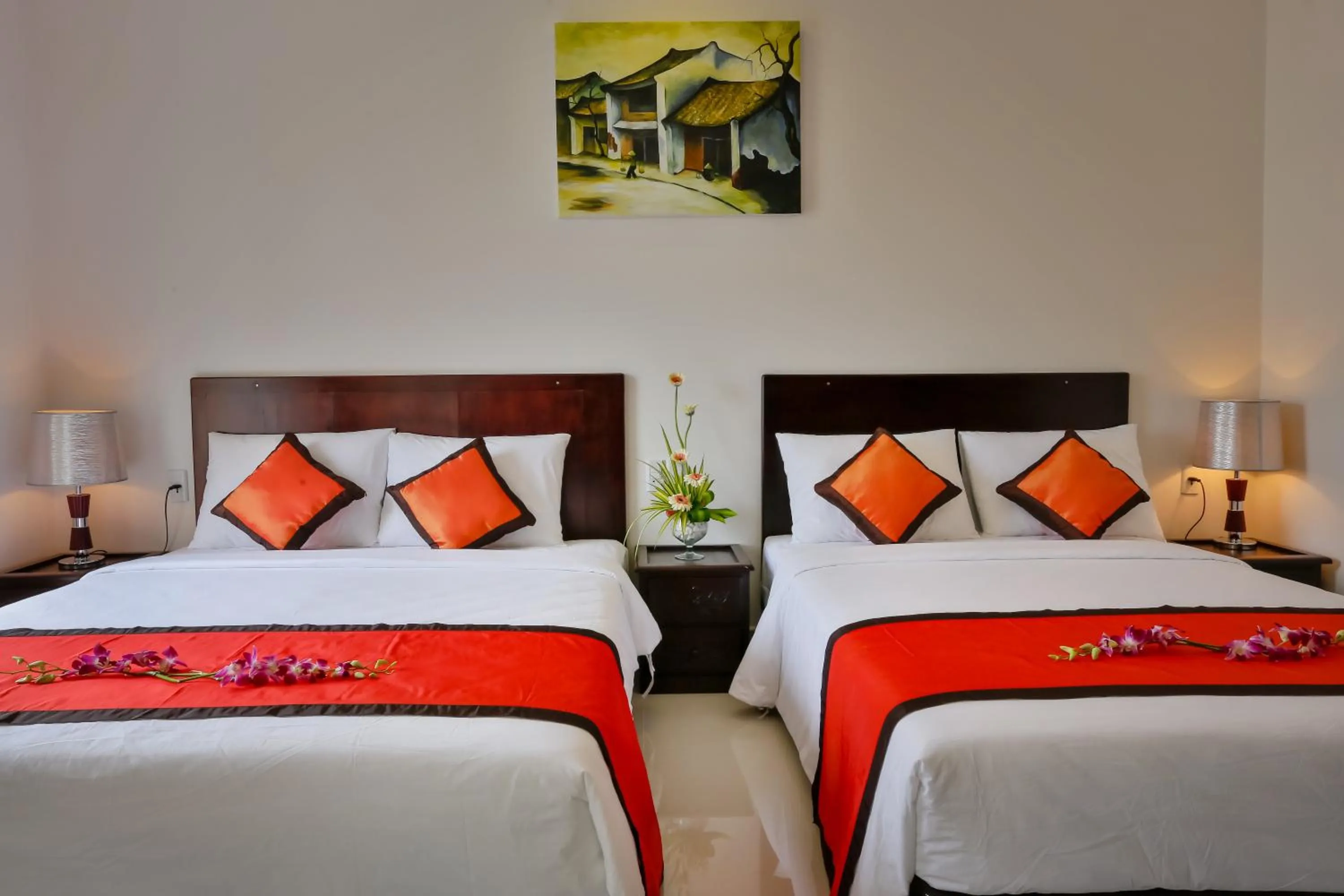 Photo of the whole room, Bed in Han Huyen Homestay