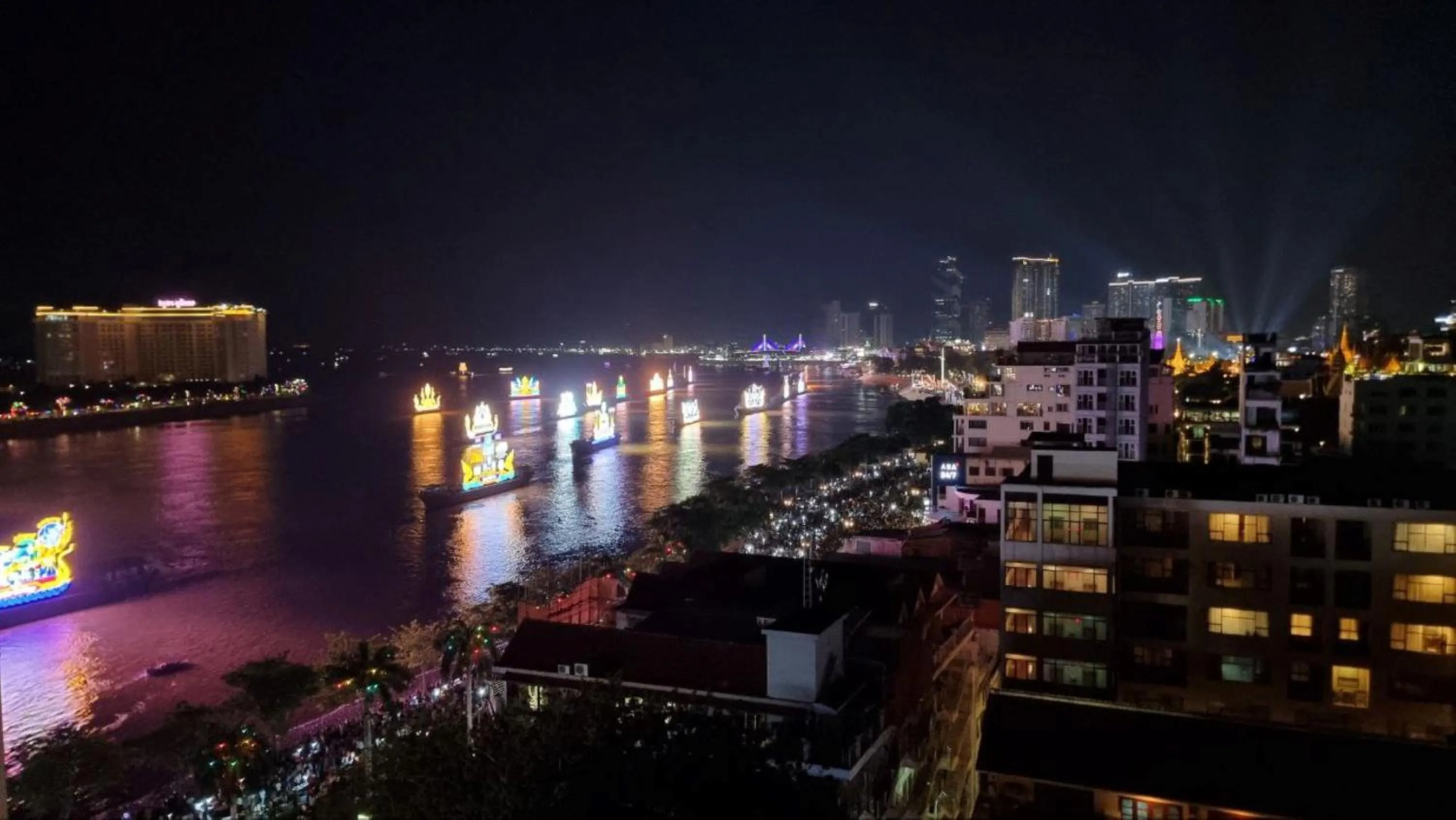 Property building in Phuminh Hotel Riverside