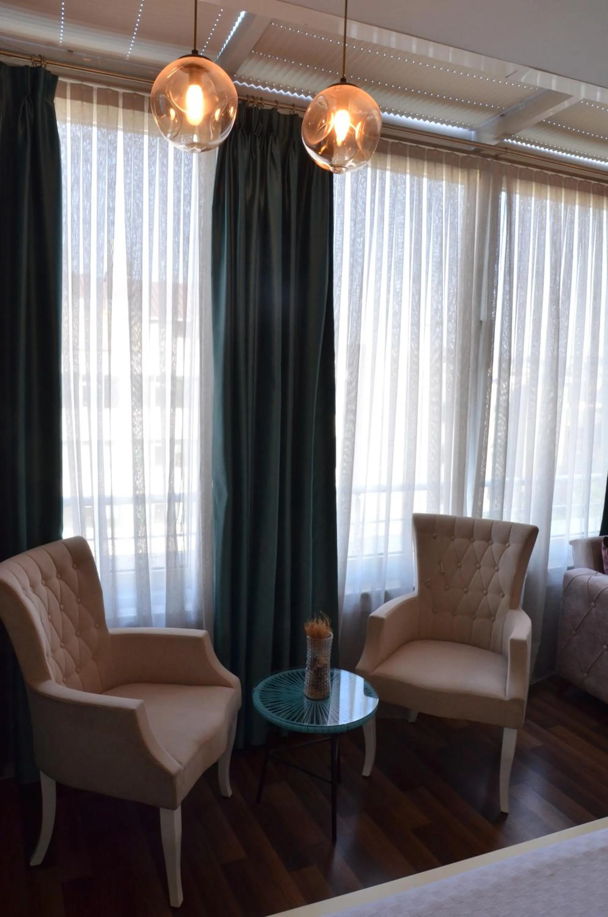 Seating area in Miller Hotel