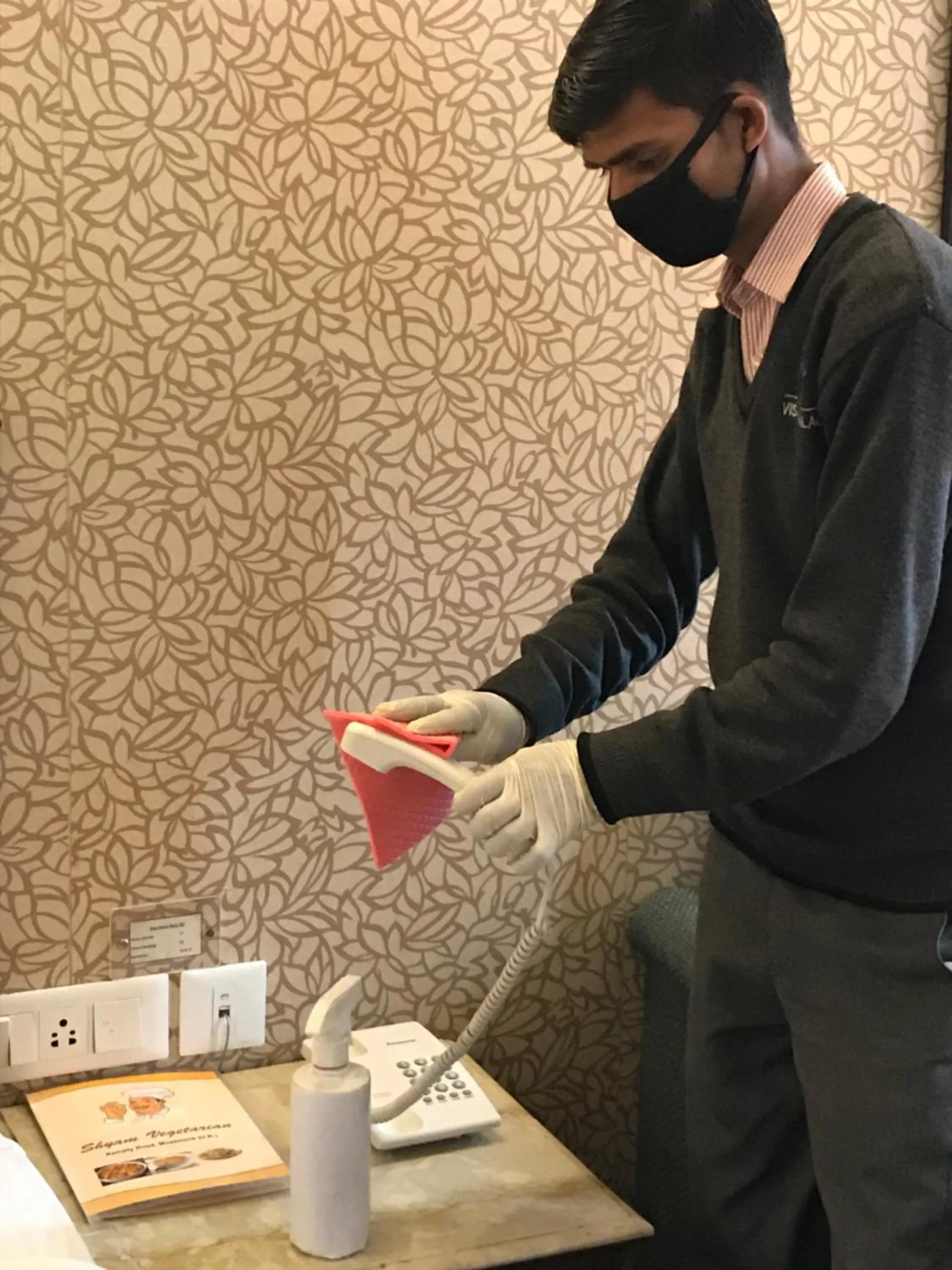 Staff in Hotel Vishnu Palace