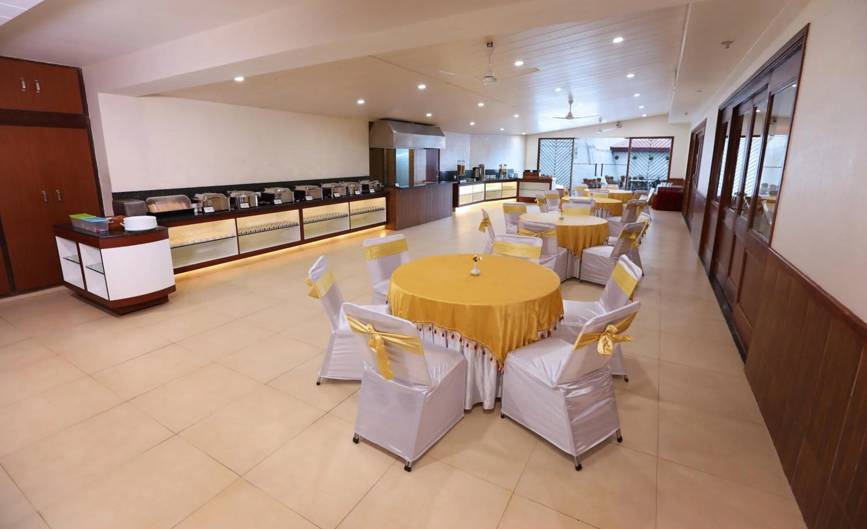 Banquet/Function facilities in Hotel Vishnu Palace