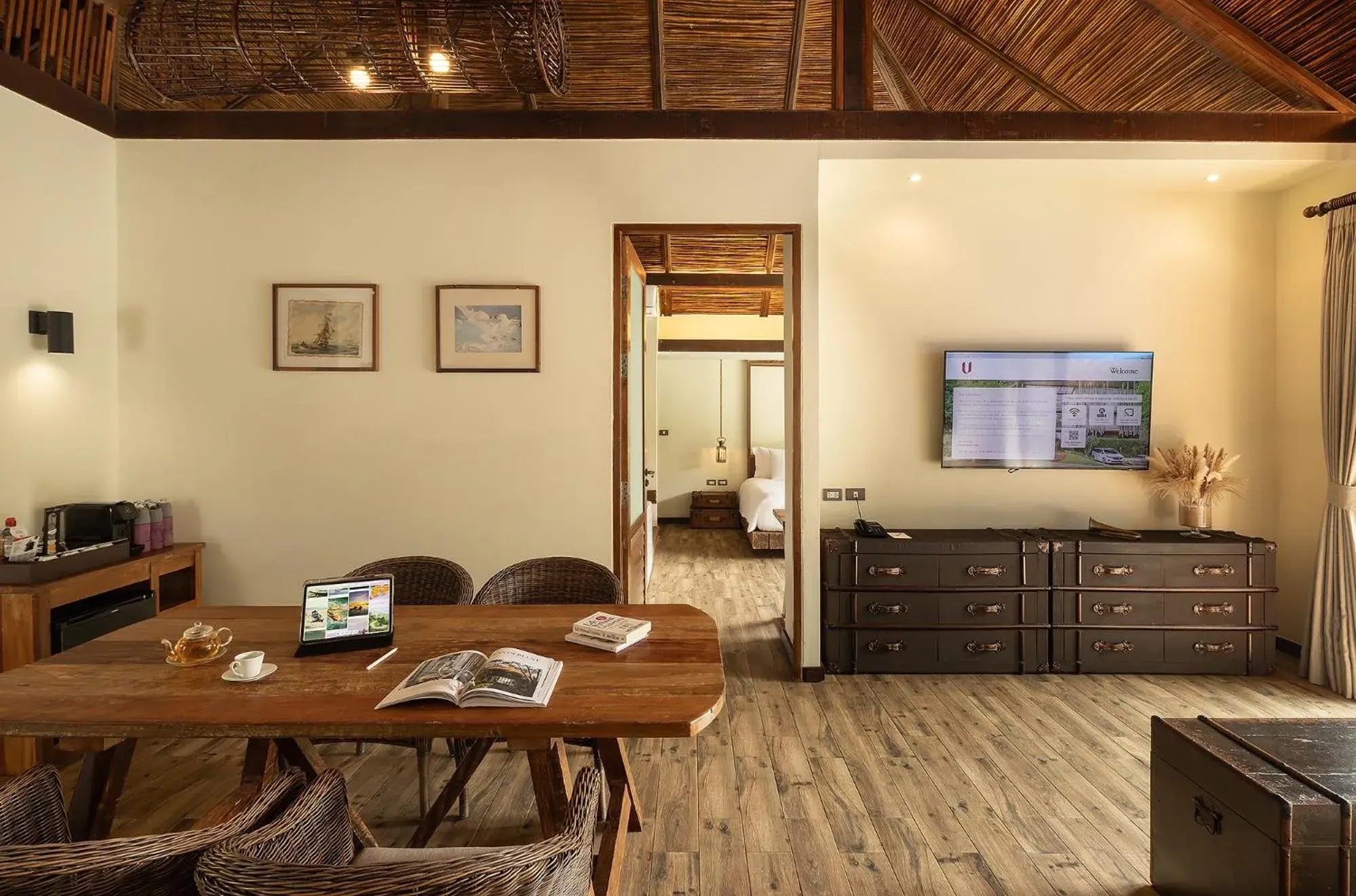 Two-Bedroom Pool Villa ( 24 Hours Use of Room )  in U Pattaya Two-Bedroom Pool Villa ( 24 Hours Use of Room )  in U Pattaya