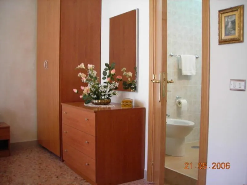 Photo of the whole room in B&B Gelone