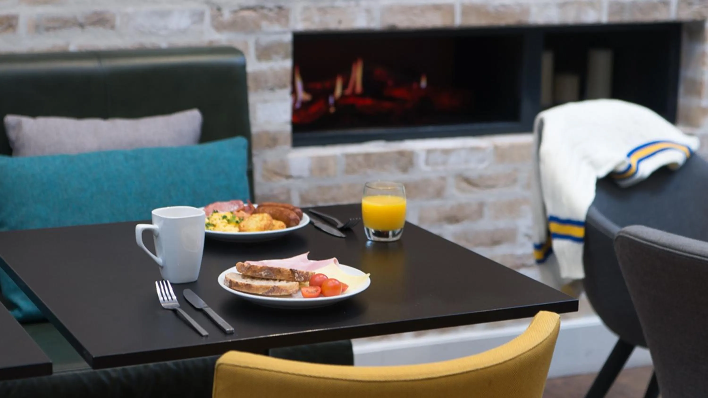 Breakfast in Staybridge Suites London-Vauxhall by IHG