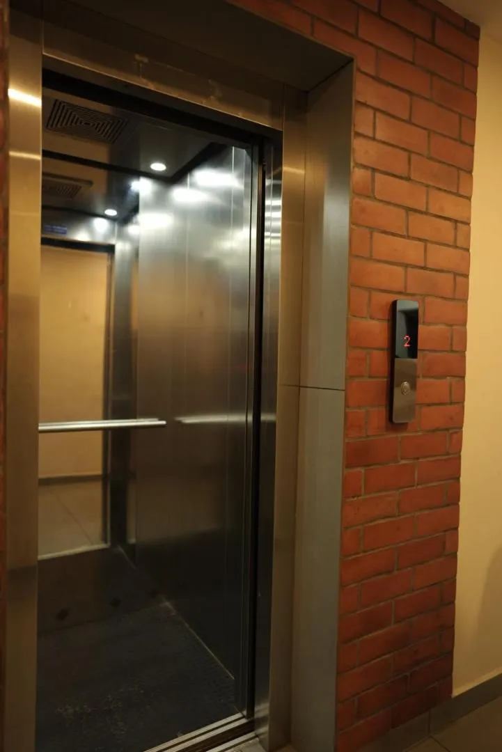 elevator in Kovilakam Achutham