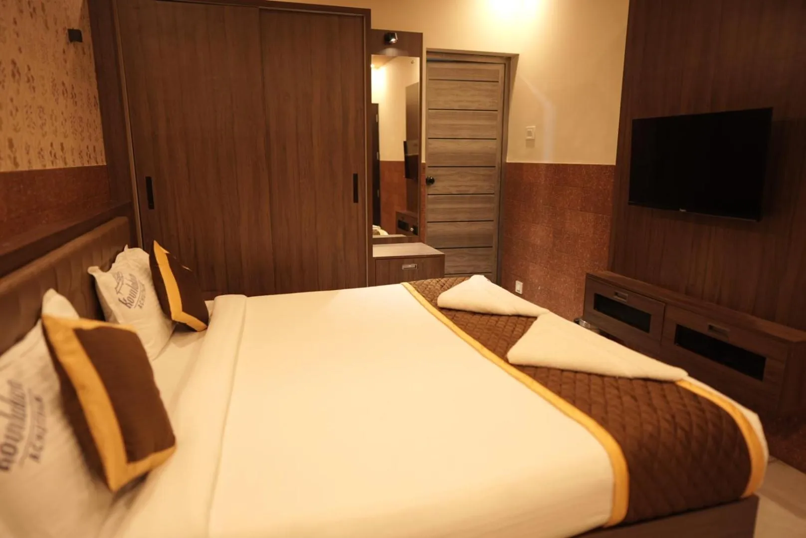 Bed in Kovilakam Achutham