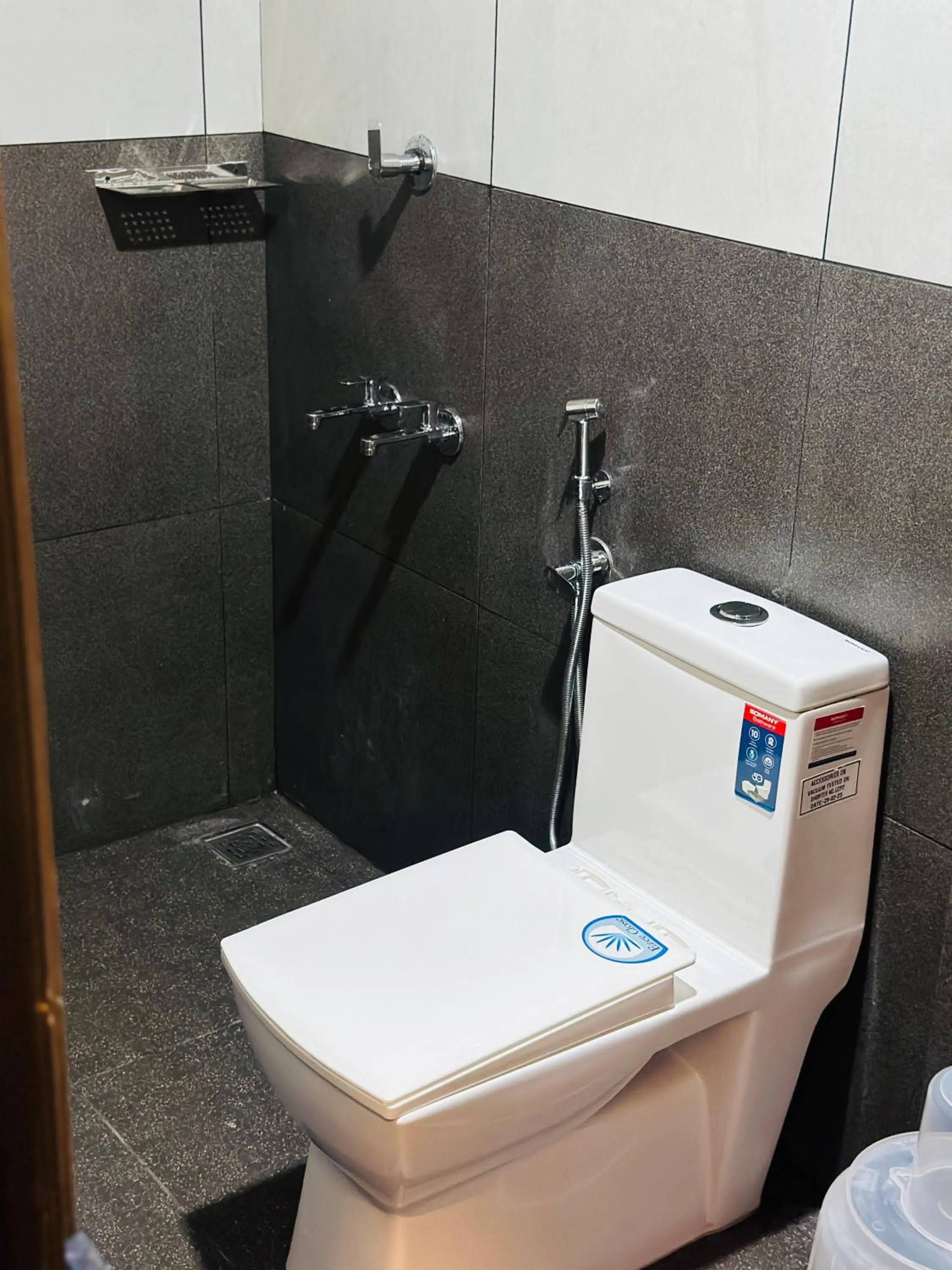 Bathroom in Kovilakam Achutham