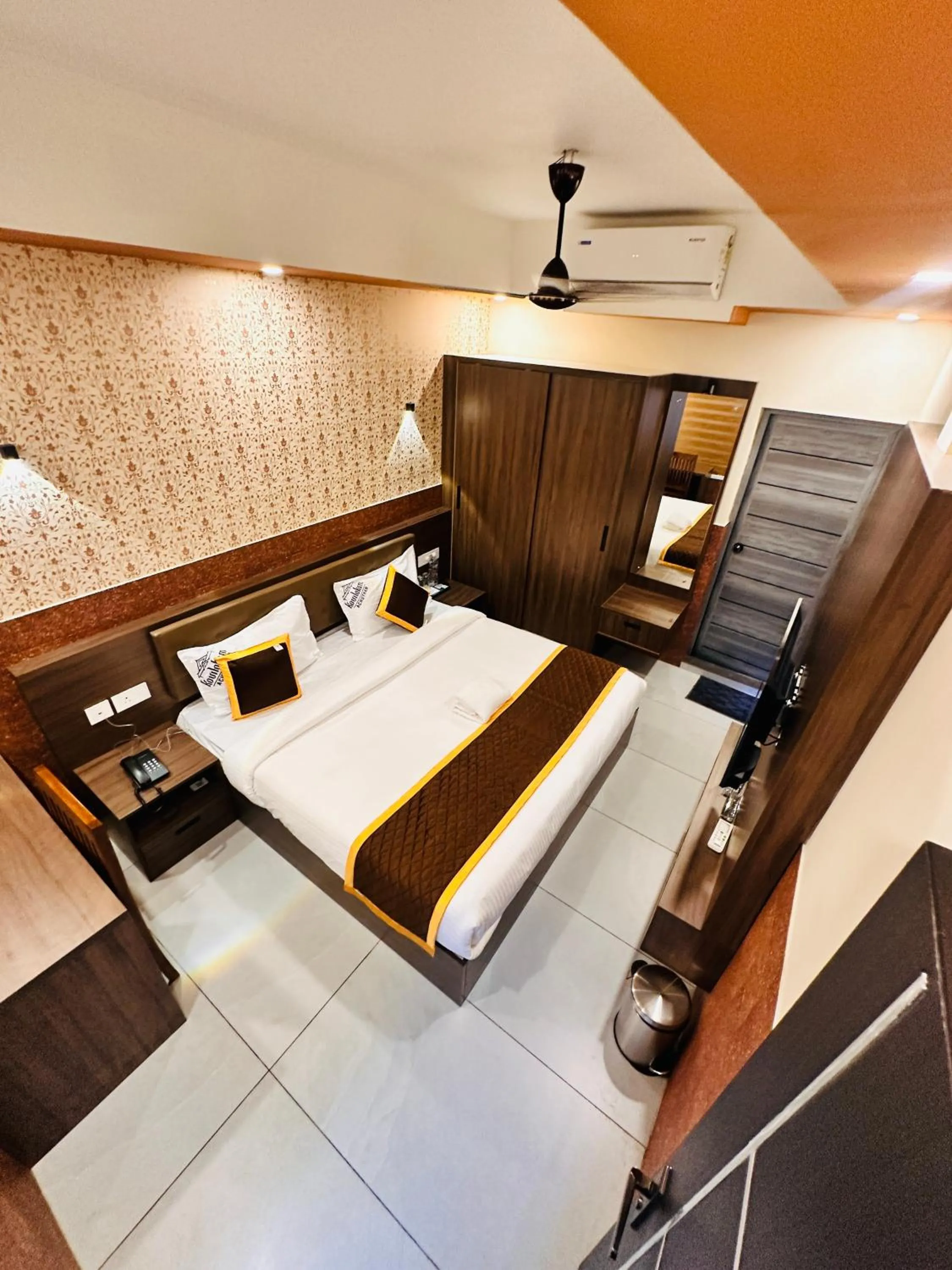 Bed in Kovilakam Achutham