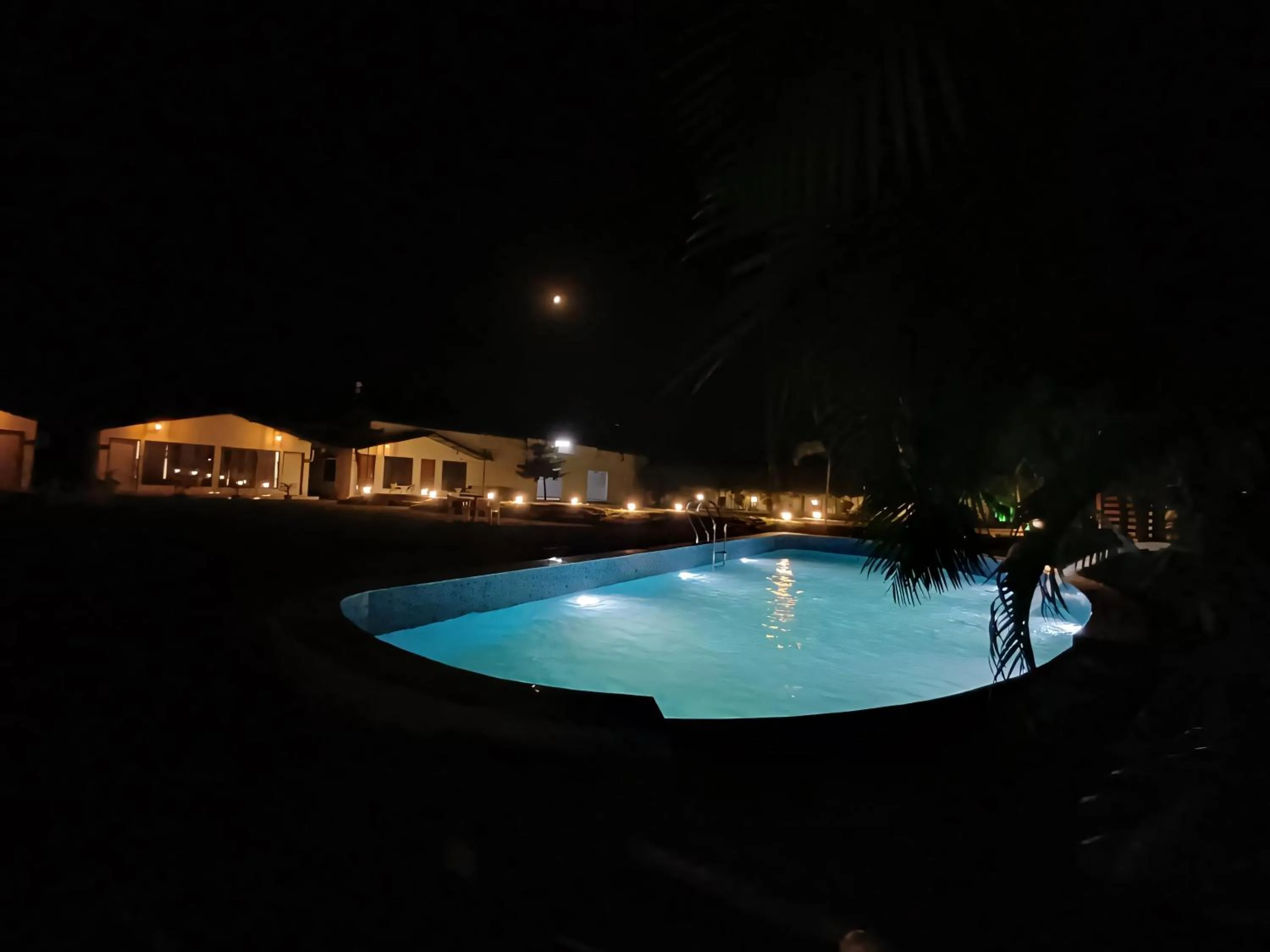 Swimming Pool in Six seasons resort