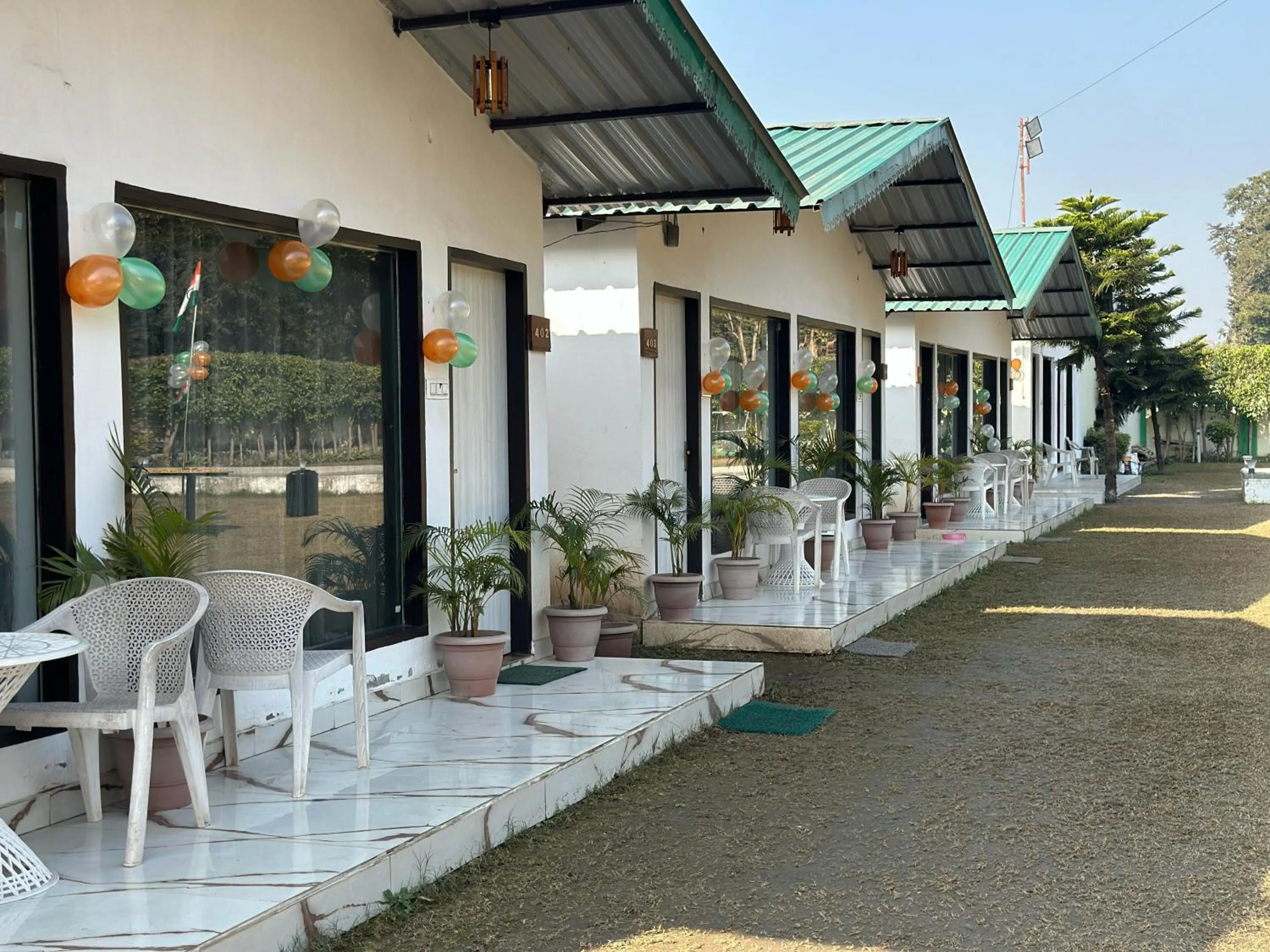 Seating area in Six seasons resort