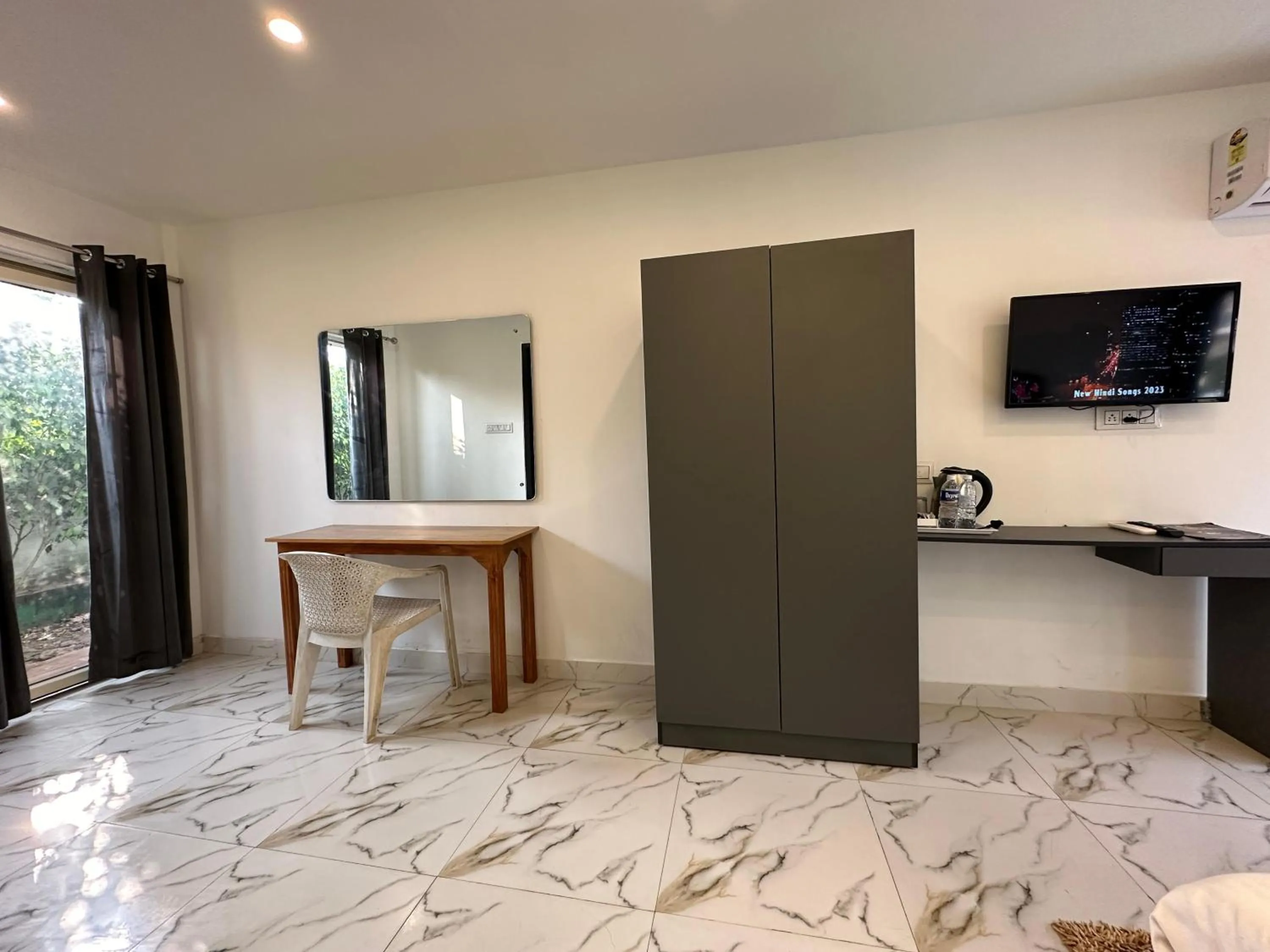 wardrobe, TV/Entertainment Center in Six seasons resort