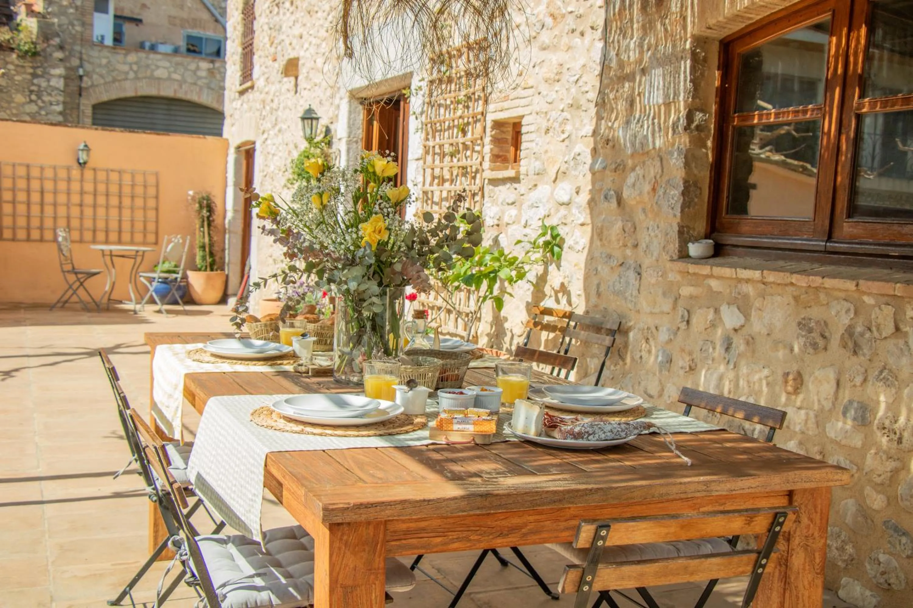 Property building in Mas Camins