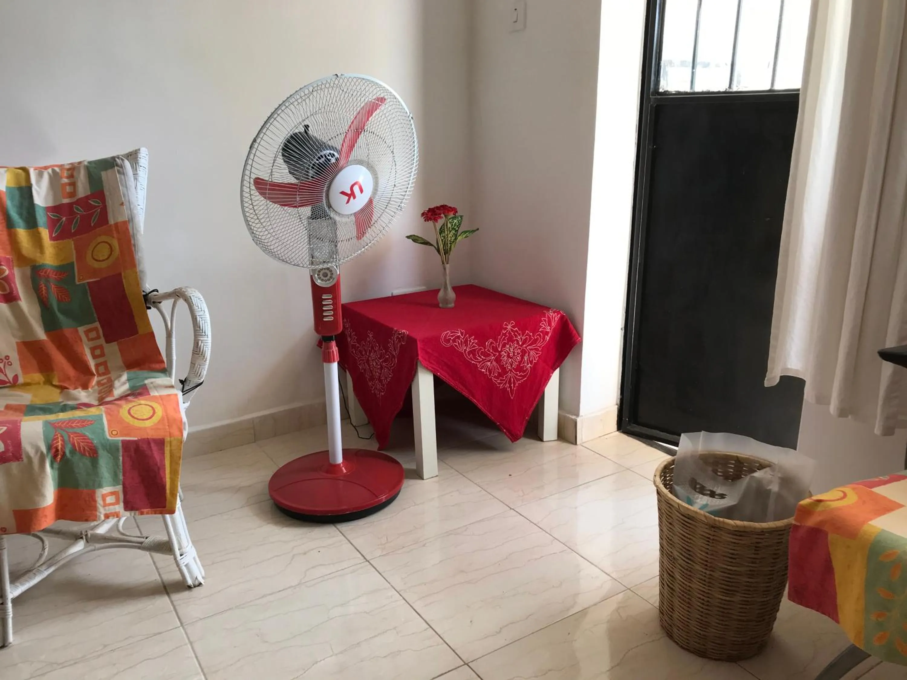 Seating area in B & B Villa Calliandra