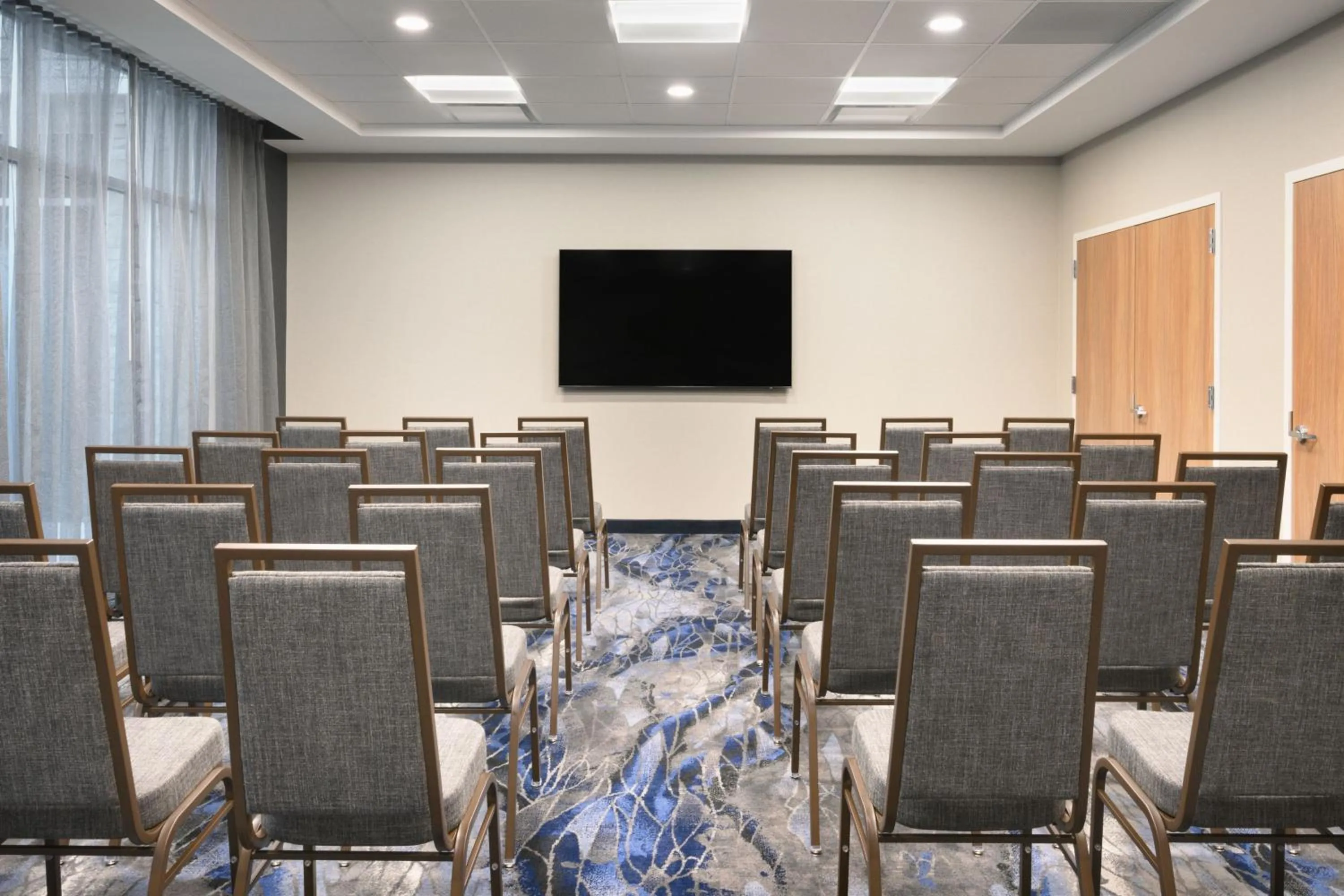 Meeting/conference room in Fairfield by Marriott Inn & Suites Orlando at Millenia
