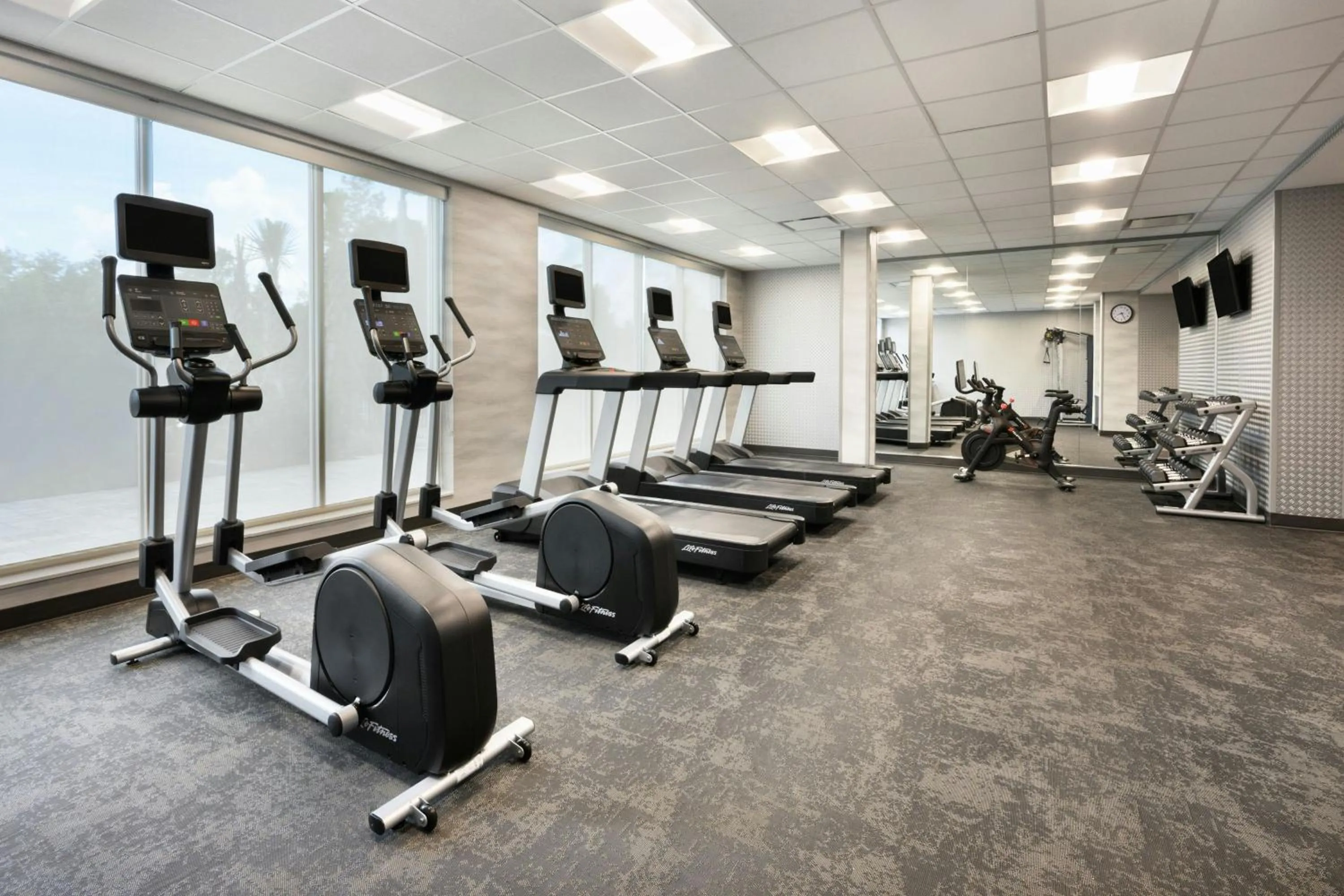 Fitness centre/facilities in Fairfield by Marriott Inn & Suites Orlando at Millenia