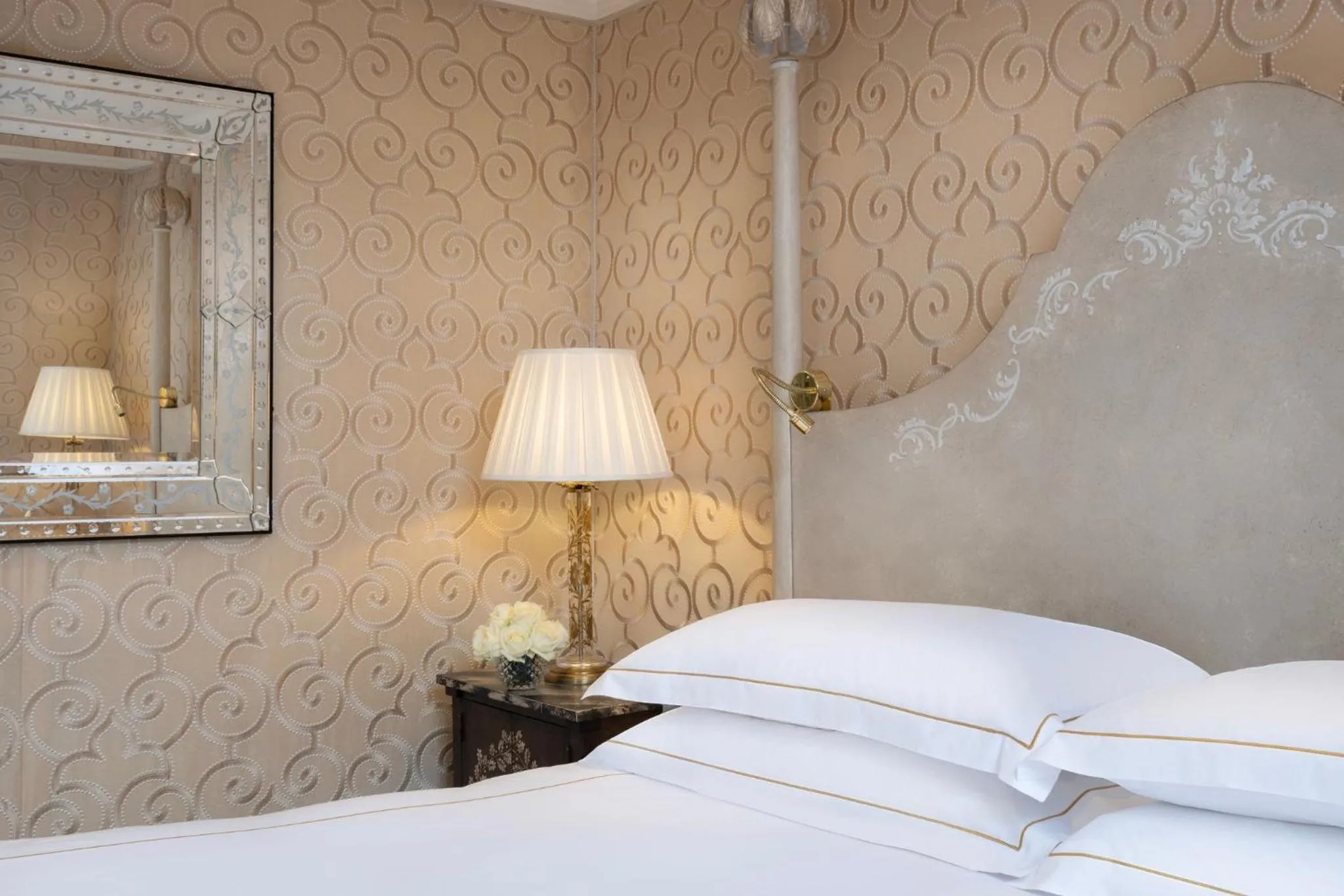 Bedroom, Bed in The Chesterfield Mayfair