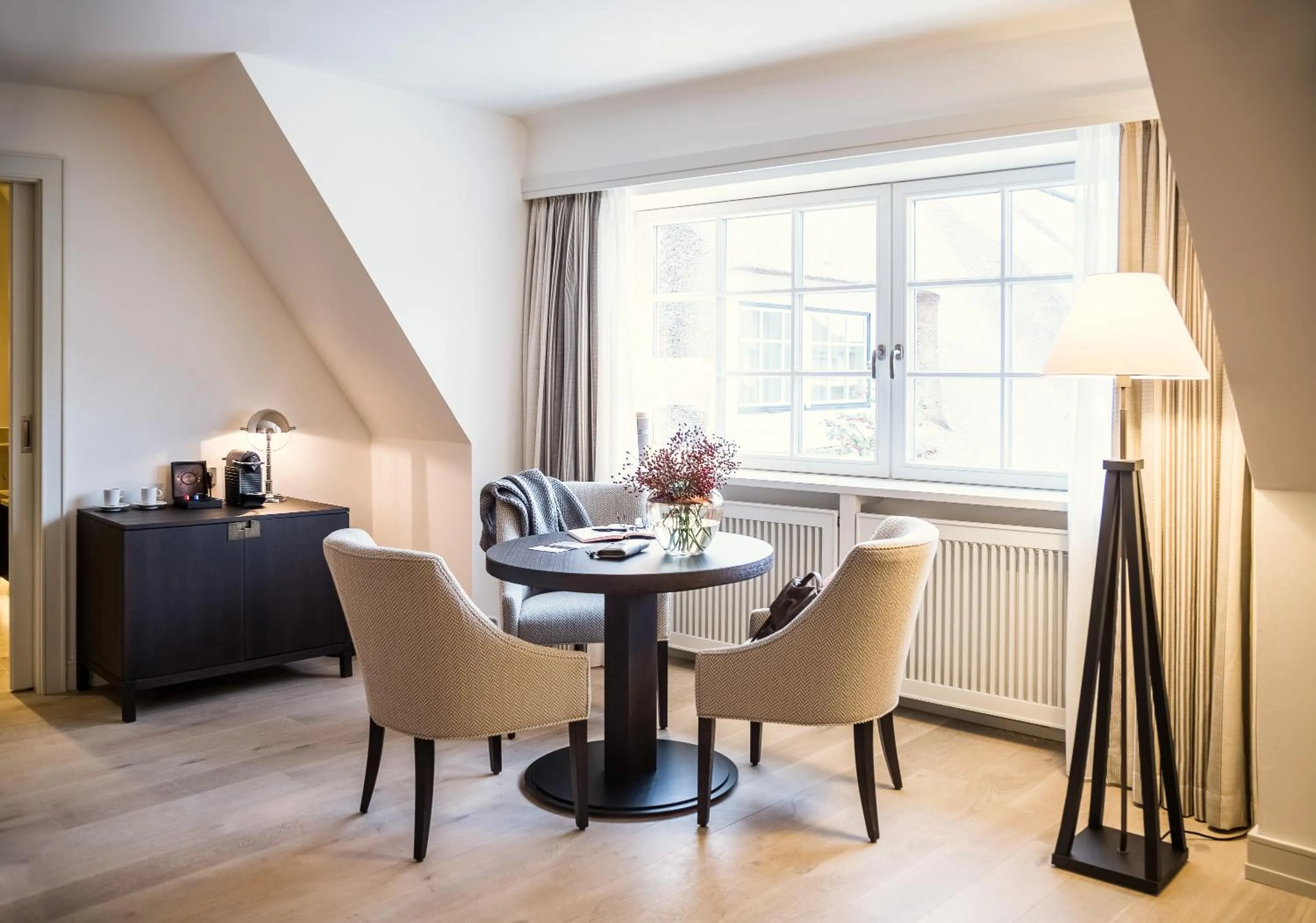 Photo of the whole room in Severin's Resort & Spa