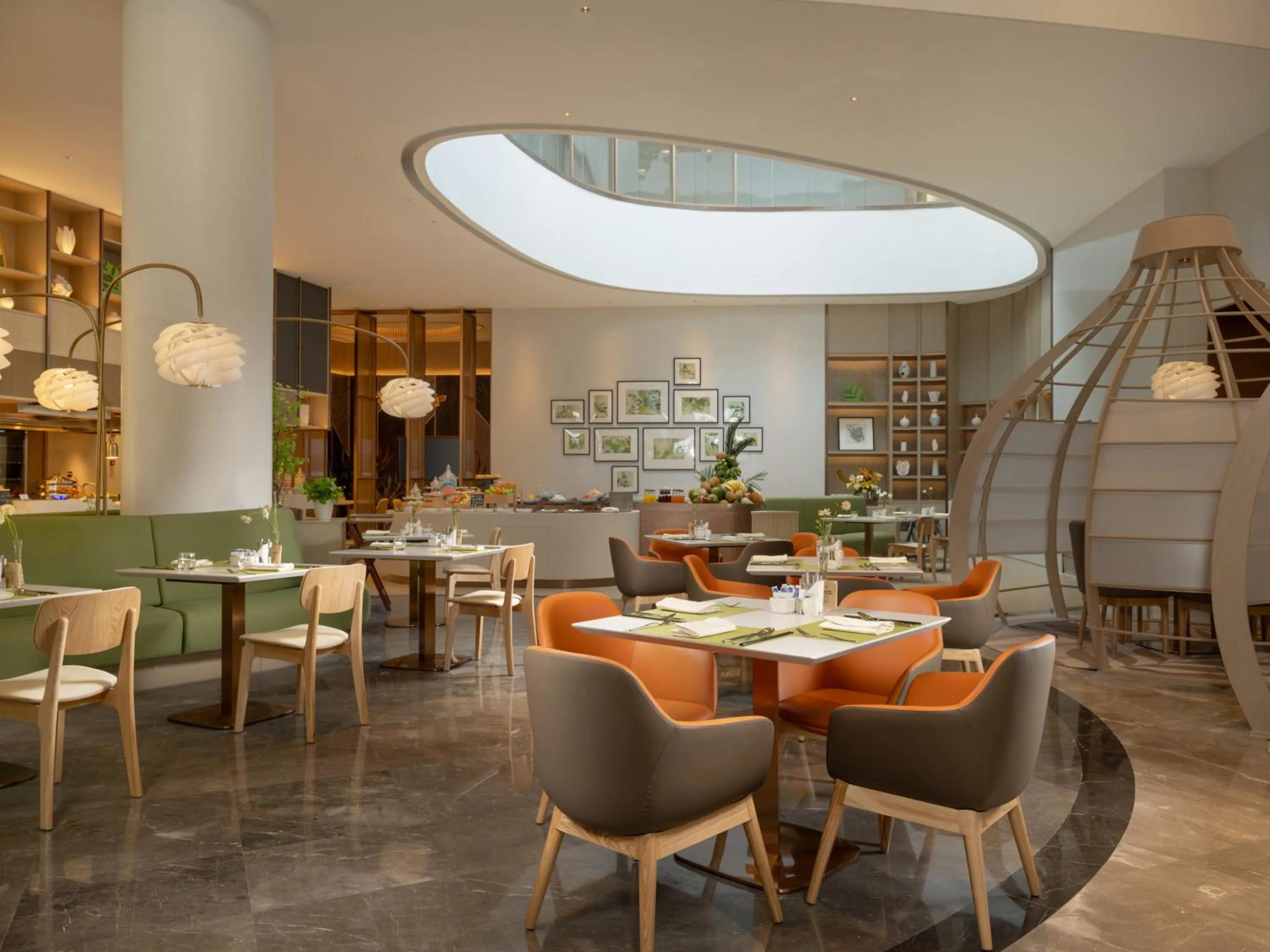 Restaurant/places to eat in Holiday Inn Quzhou by IHG