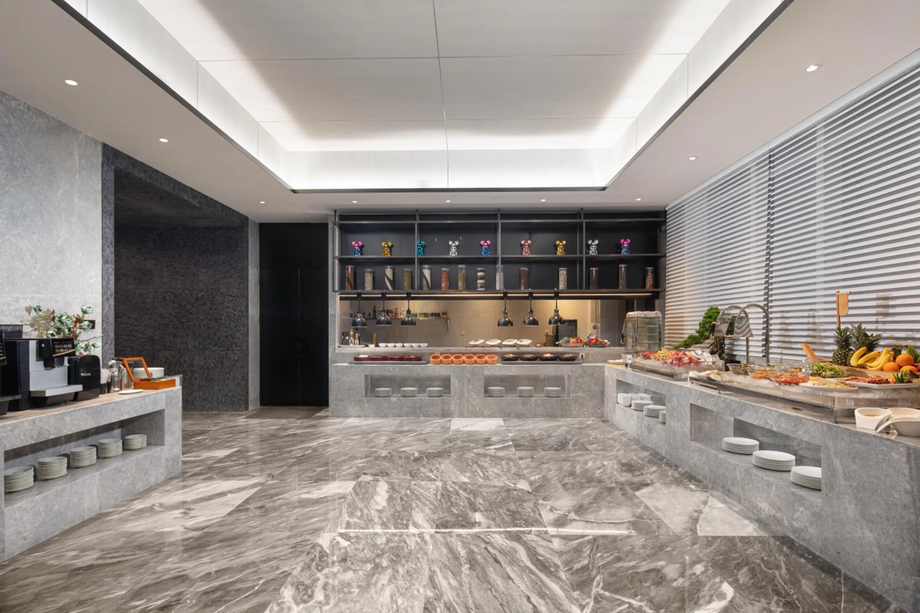 Restaurant/places to eat in voco Changsha Airport by IHG