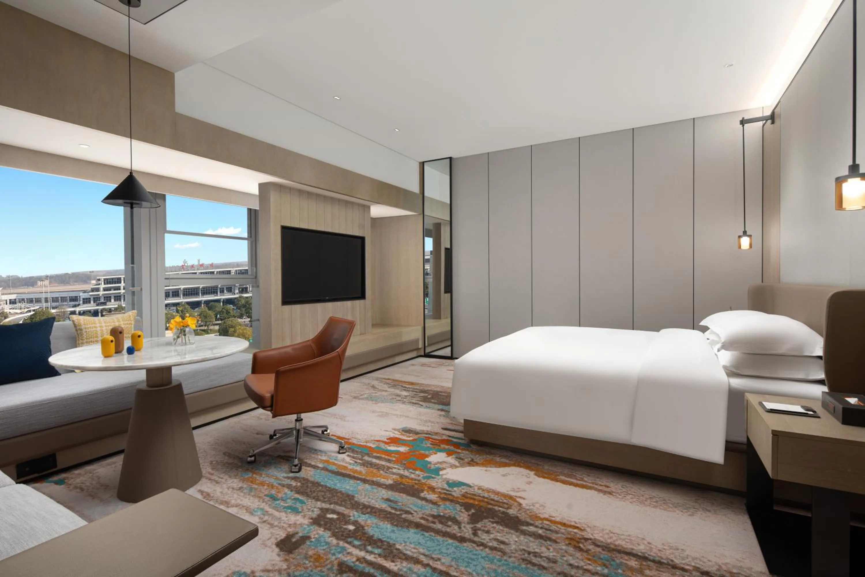 Bed in voco Changsha Airport by IHG