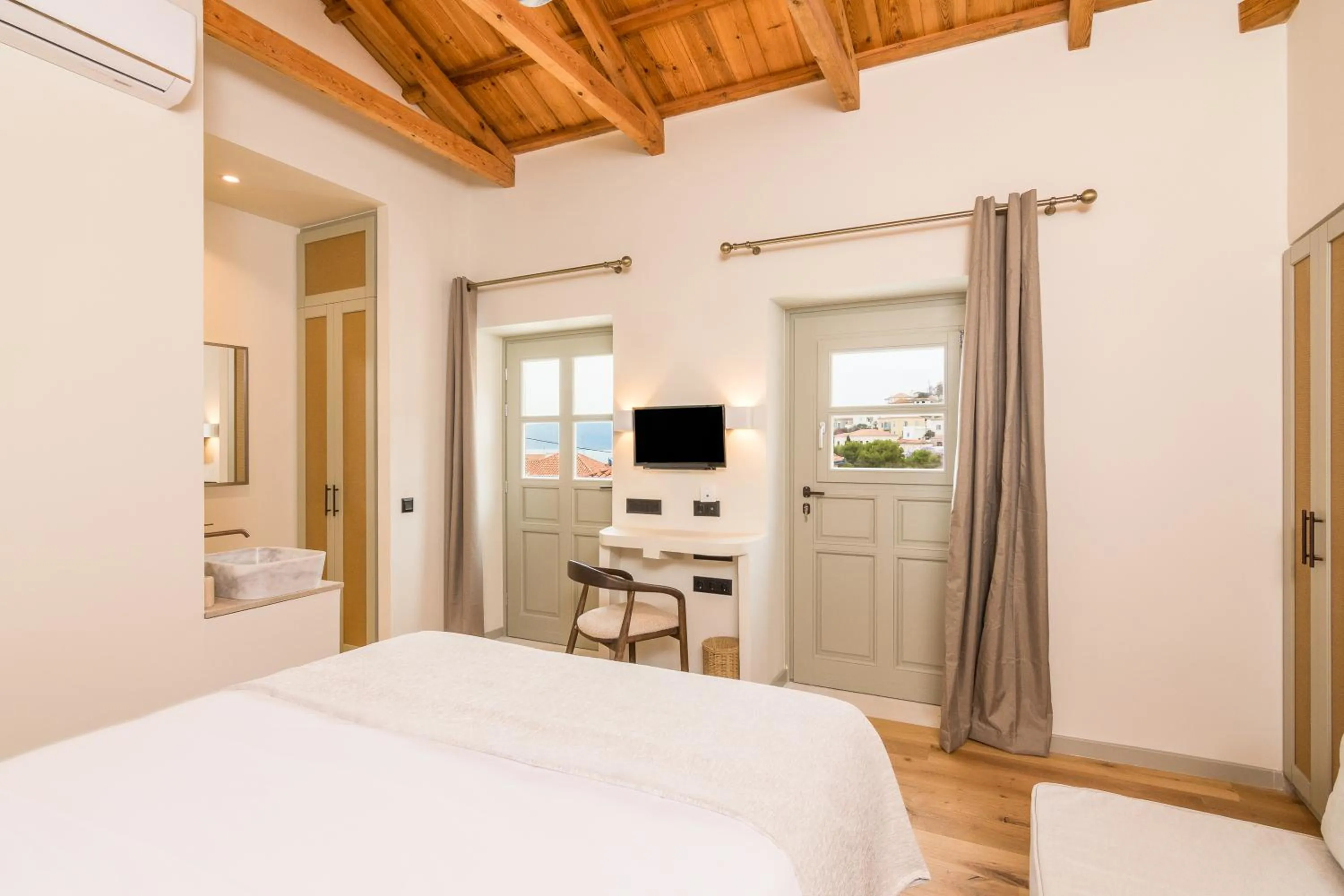 Bedroom, Bed in Maison Muse