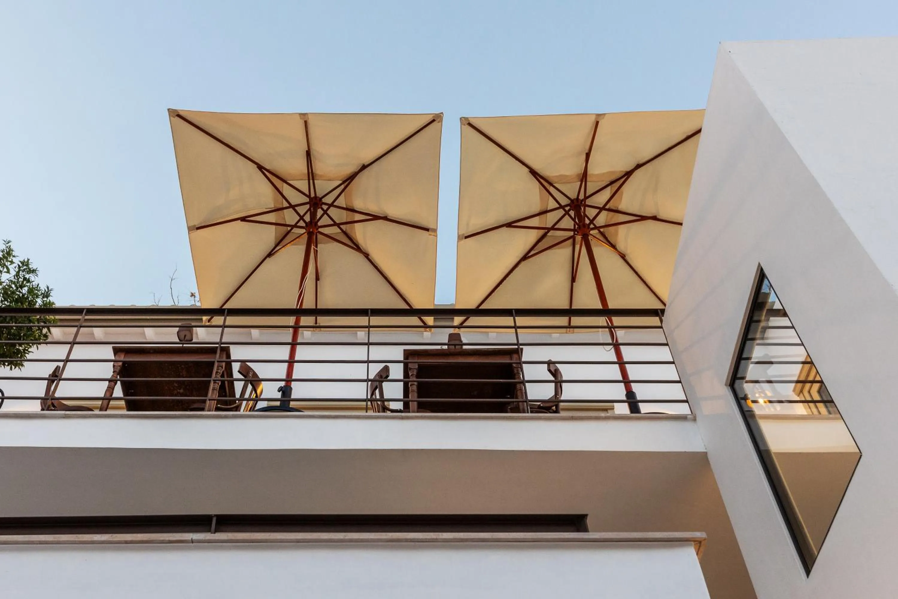 Property building in Maison Muse