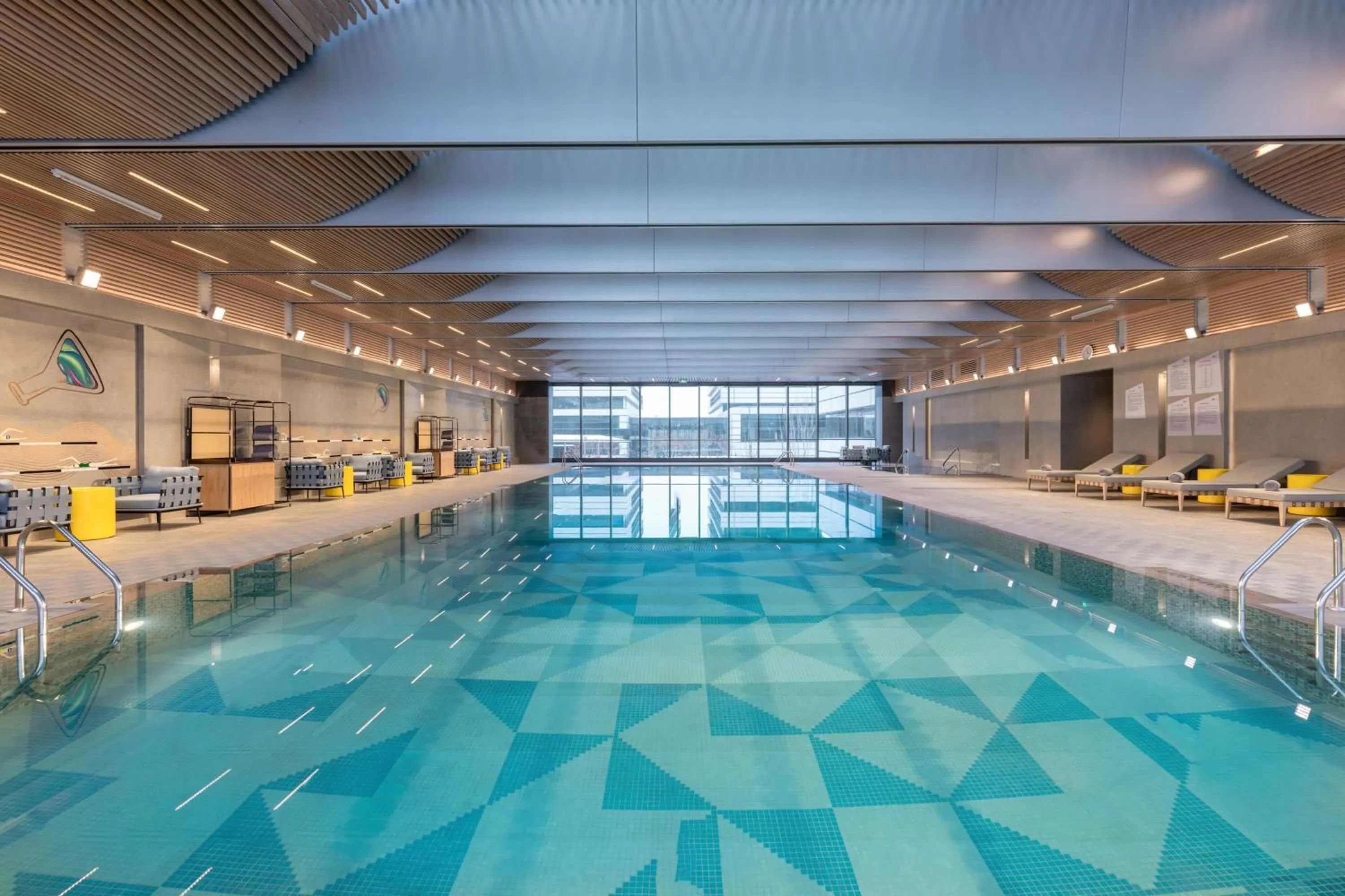 Swimming pool in Aloft Beijing Huairou