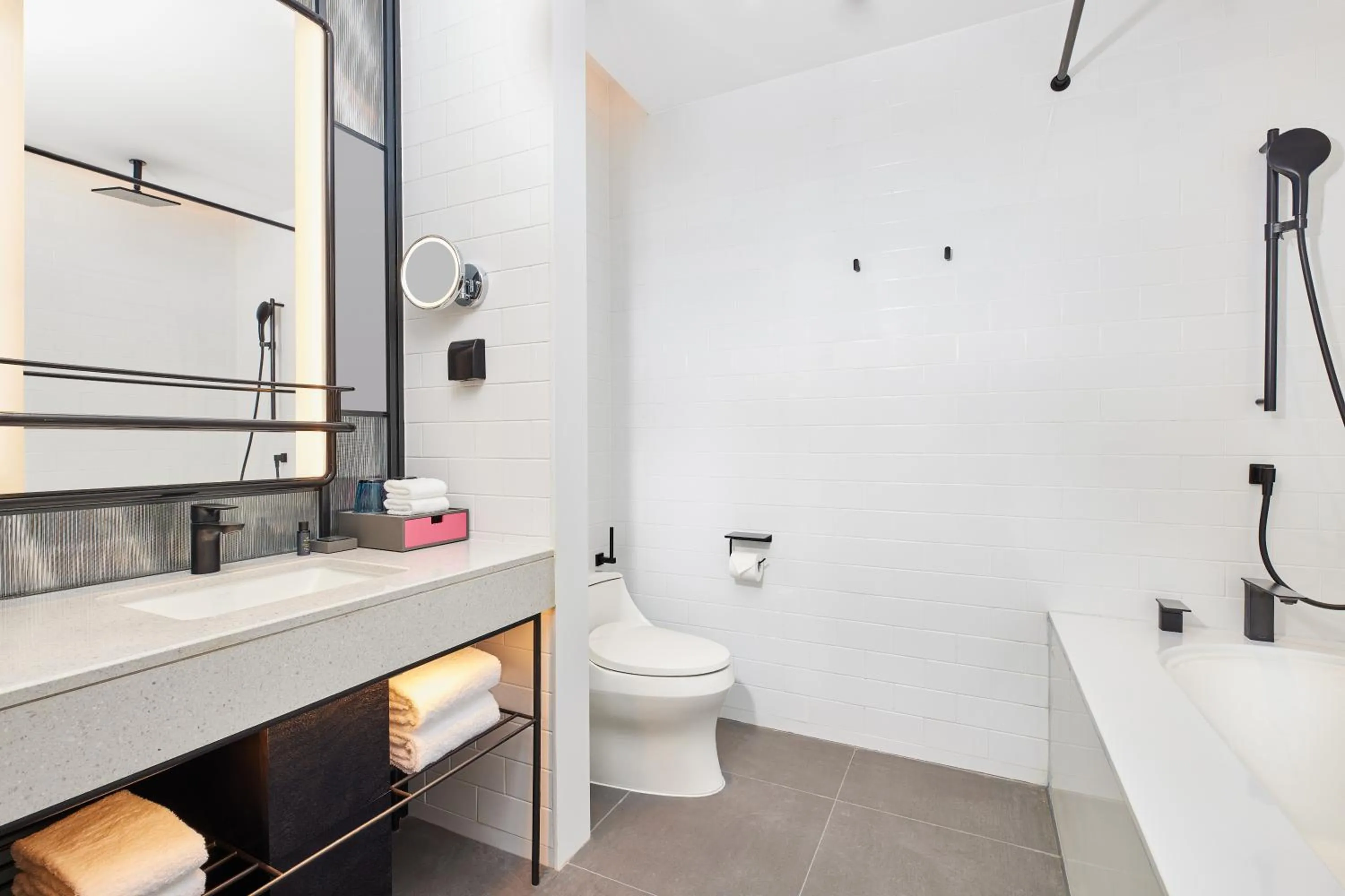 Toilet in Aloft Beijing Huairou