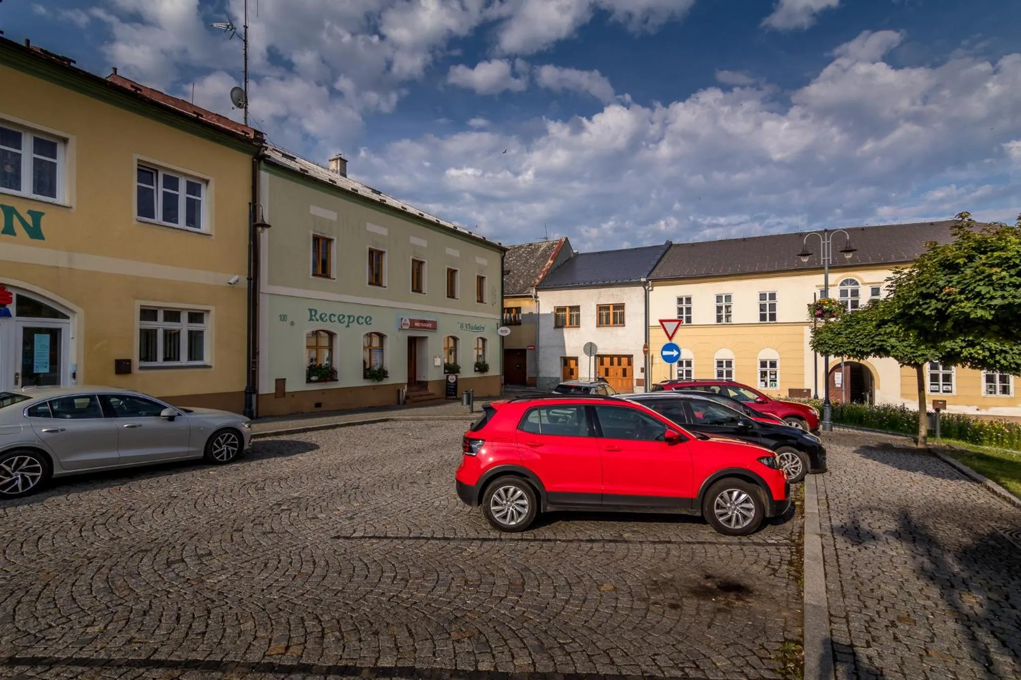 Parking in Penzion a restaurace U Vladaře