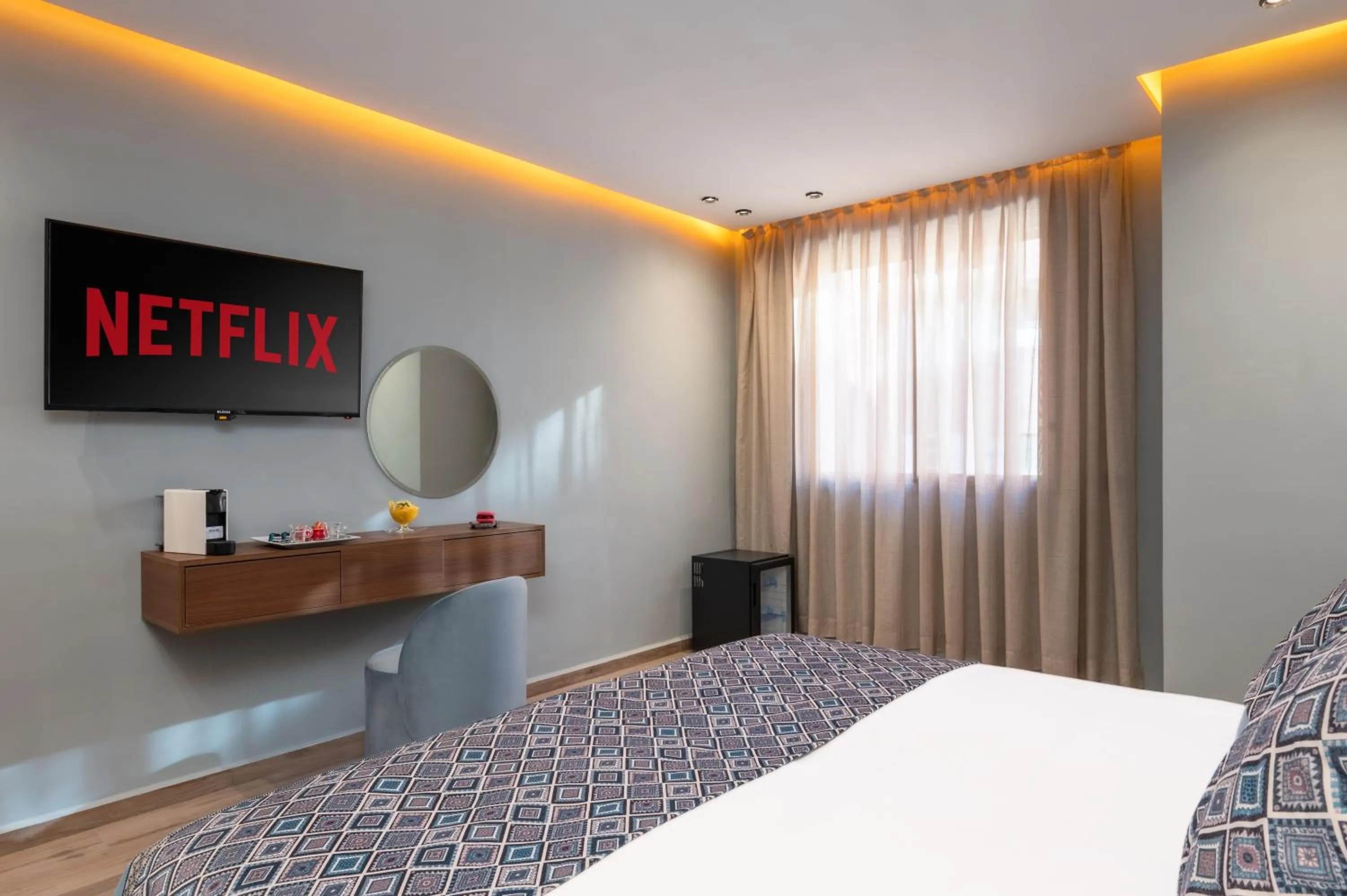 Bed in Swiss Continental Hôtel