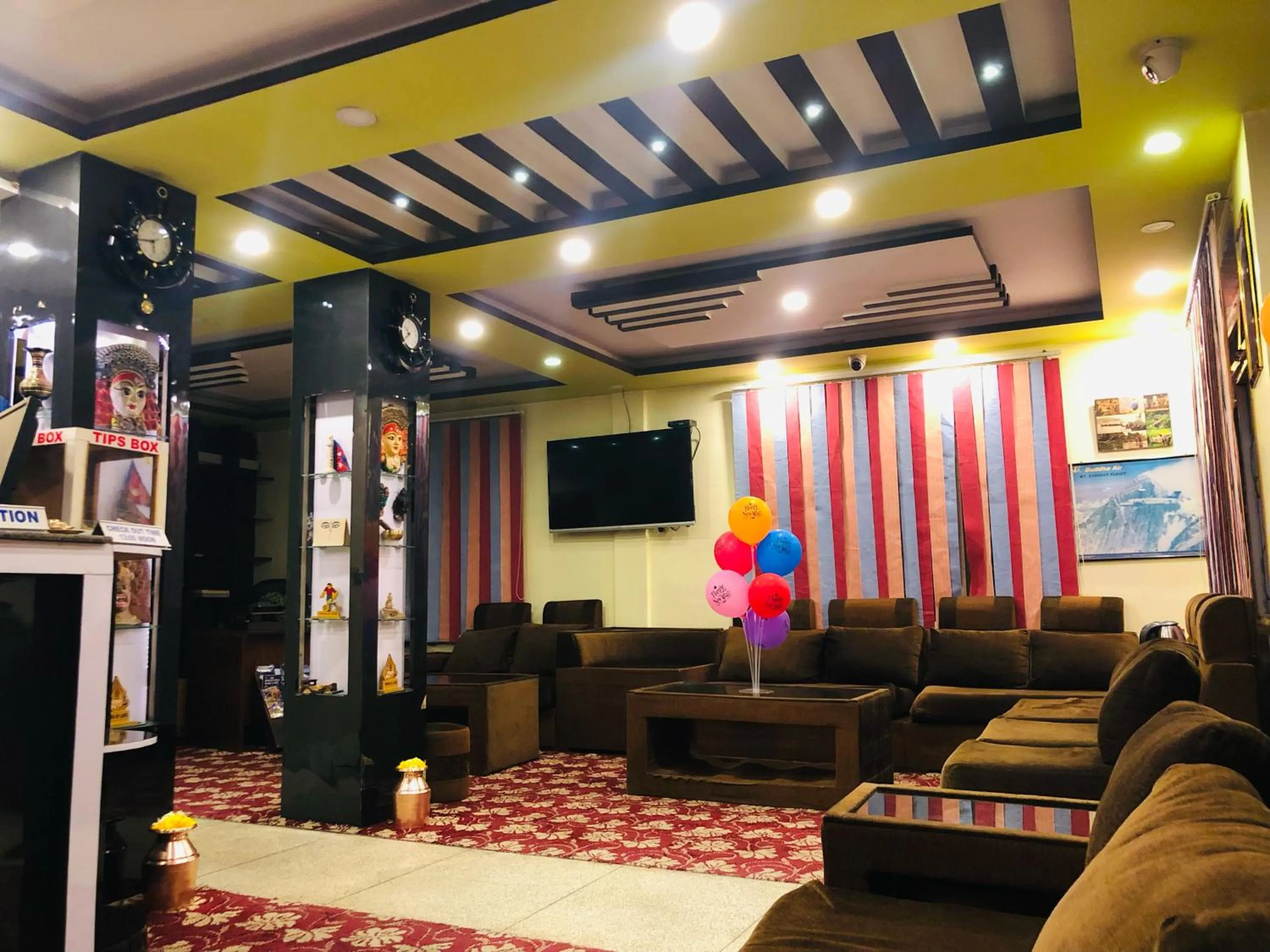 Lobby or reception in Yeti Cozy Hotel