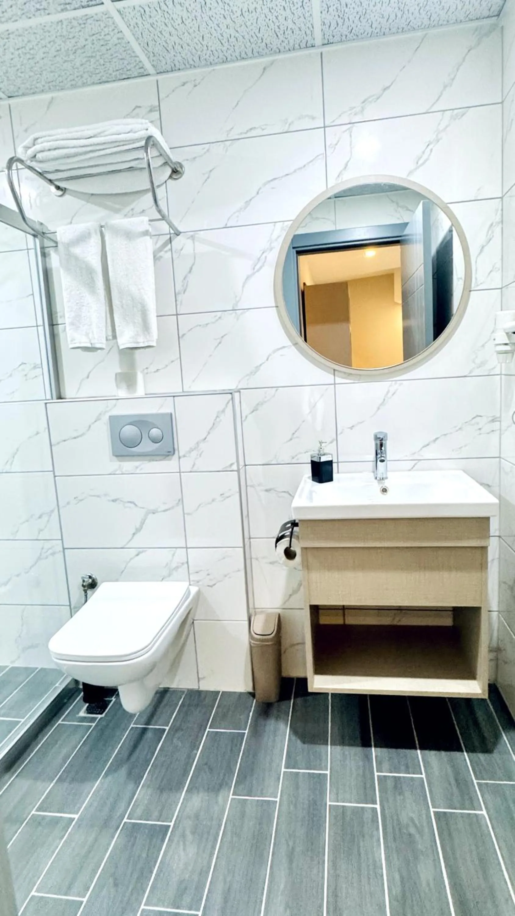 Shower in Toprak City Hotel Antalya