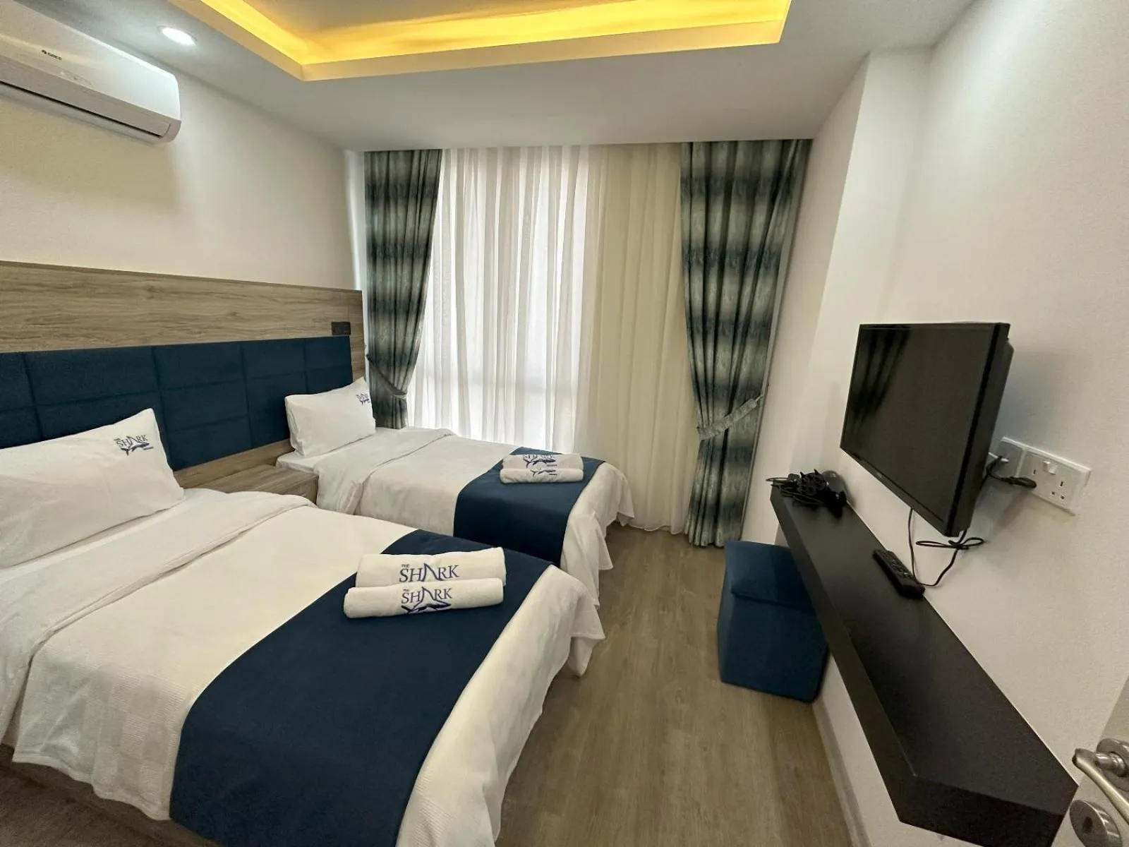 Bed in Nurel Shark Residence