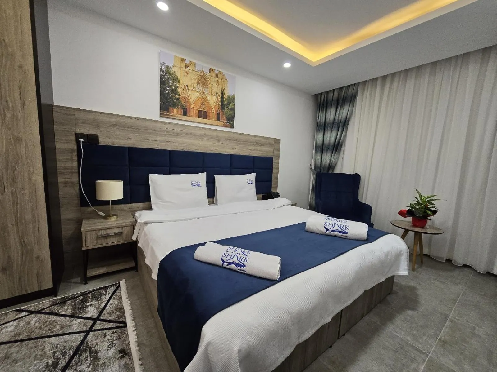 Bed in Nurel Shark Residence