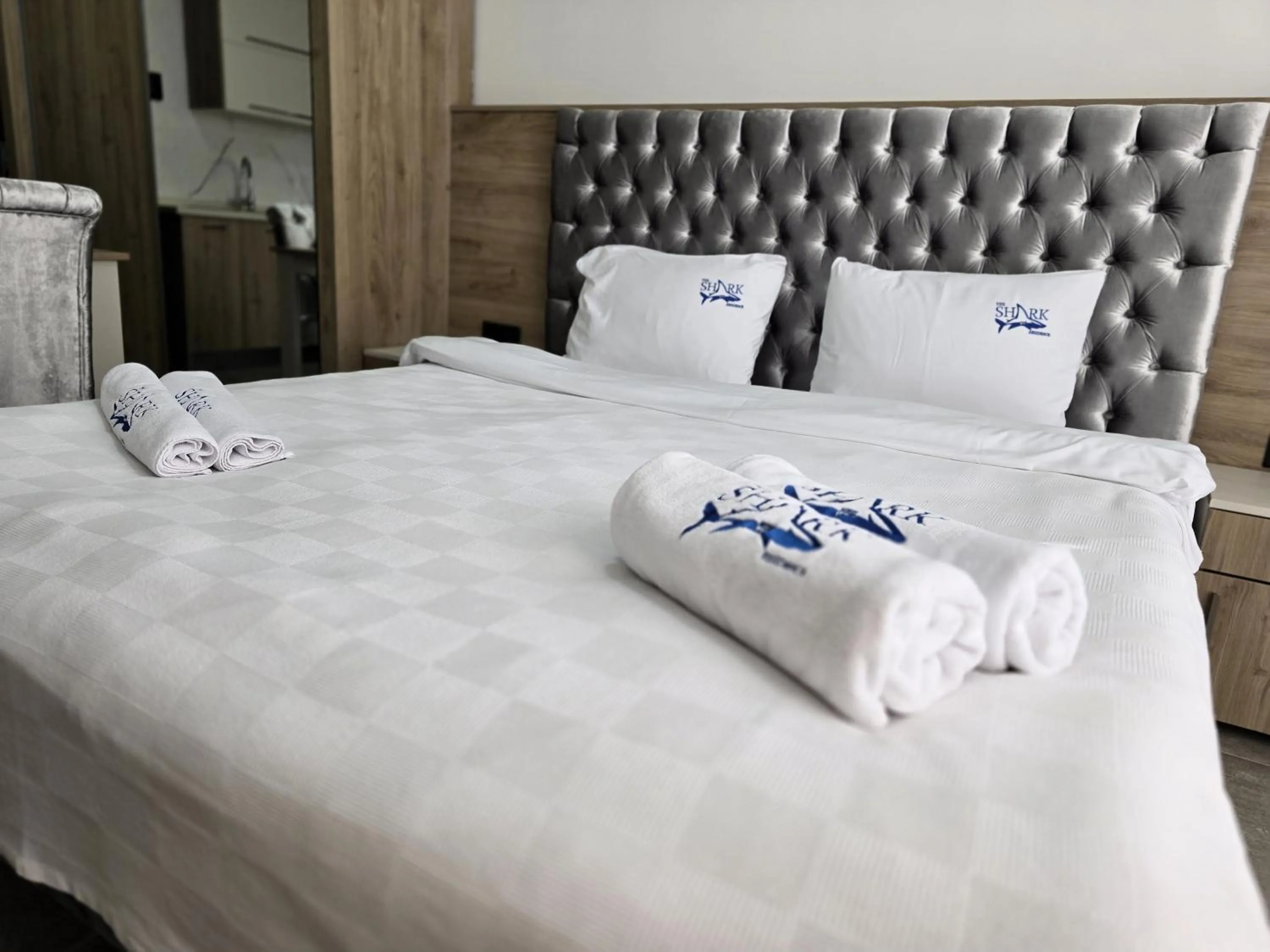 Bed in Nurel Shark Residence